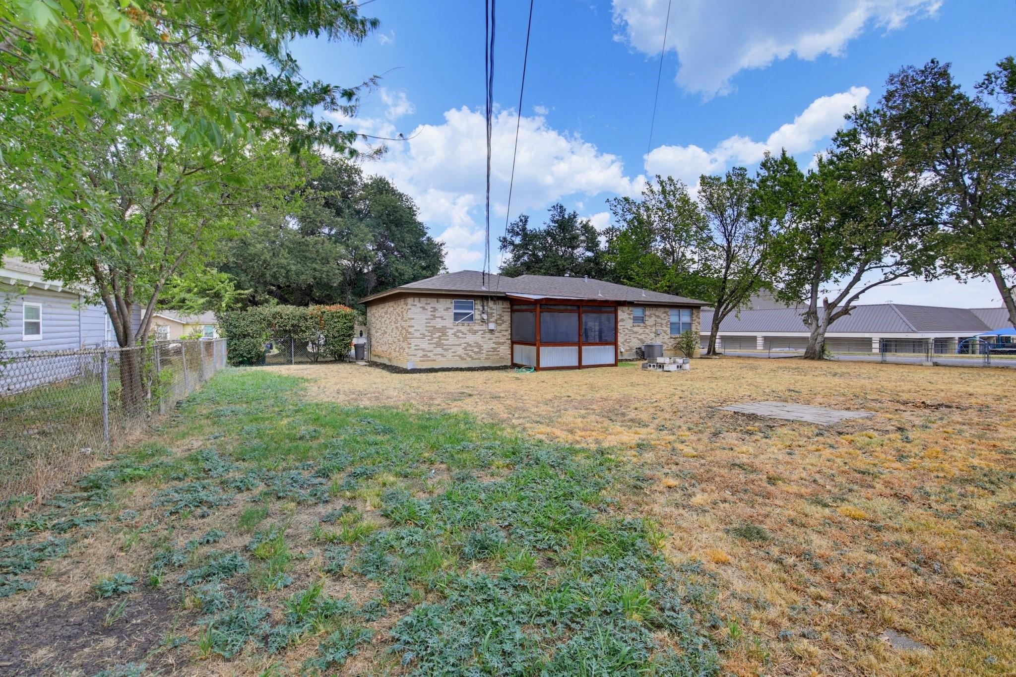 main property photo 23