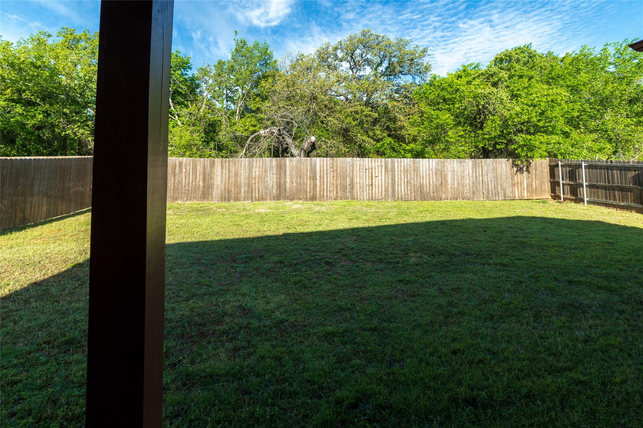 main property photo 34