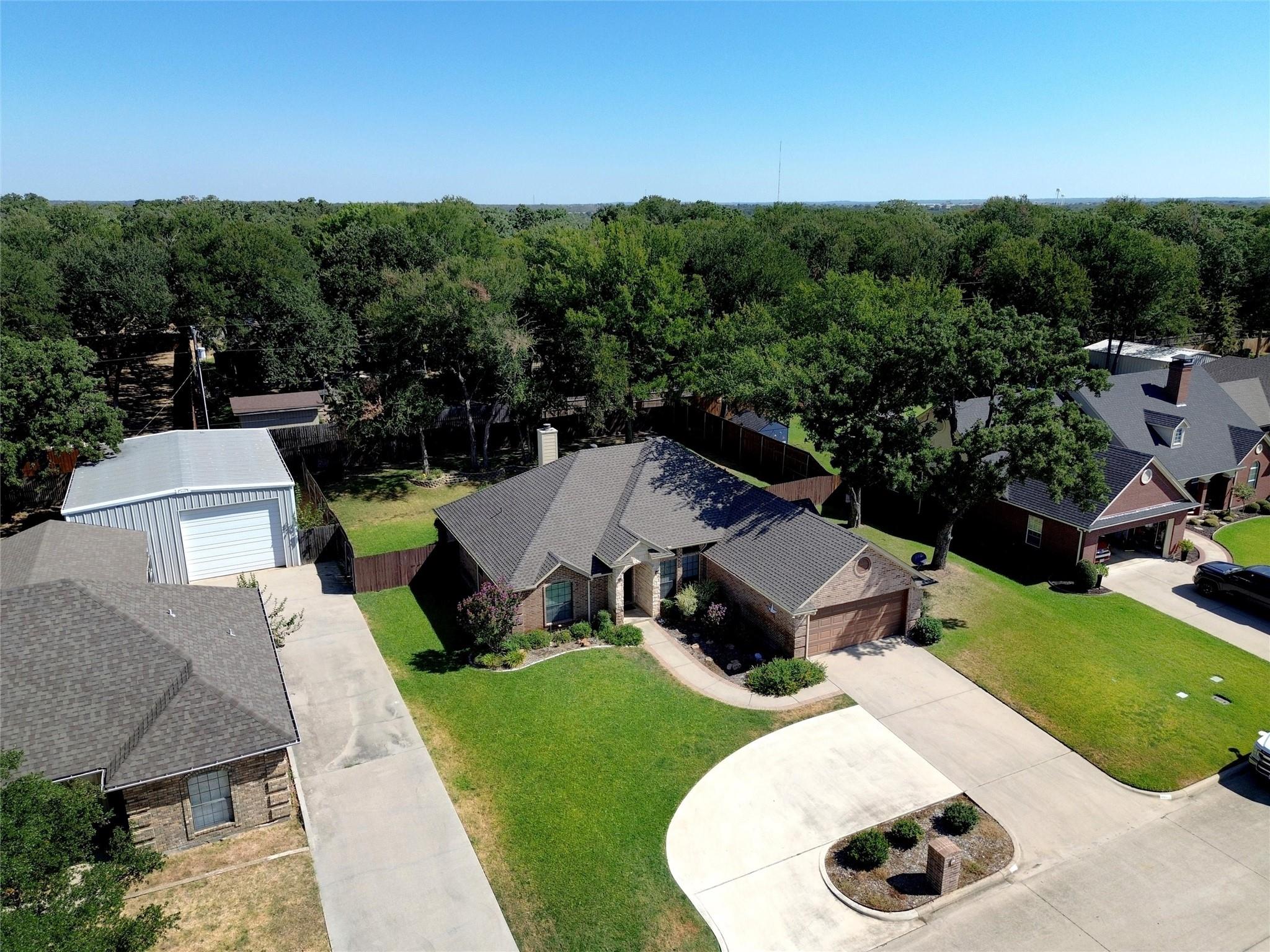 main property photo 26