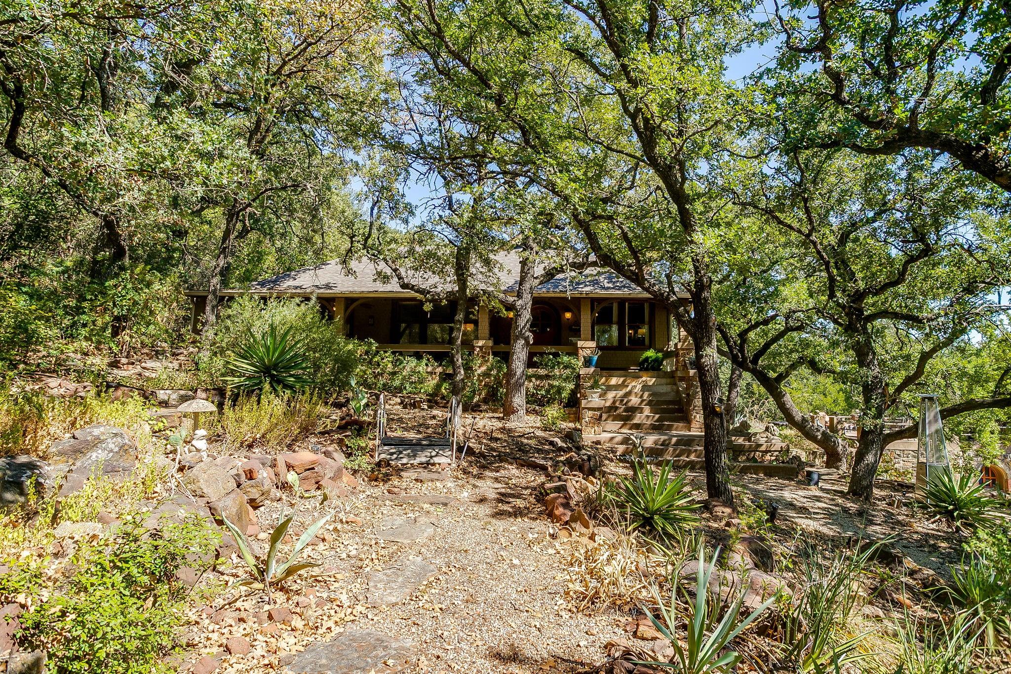 main property photo 21