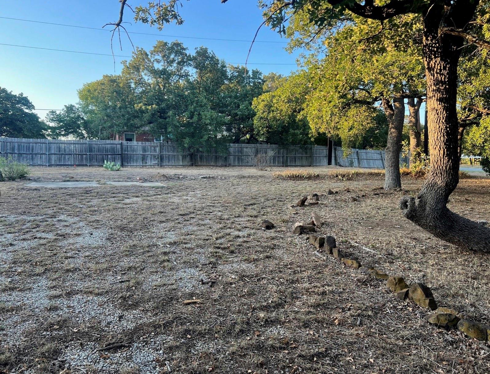 main property photo 11
