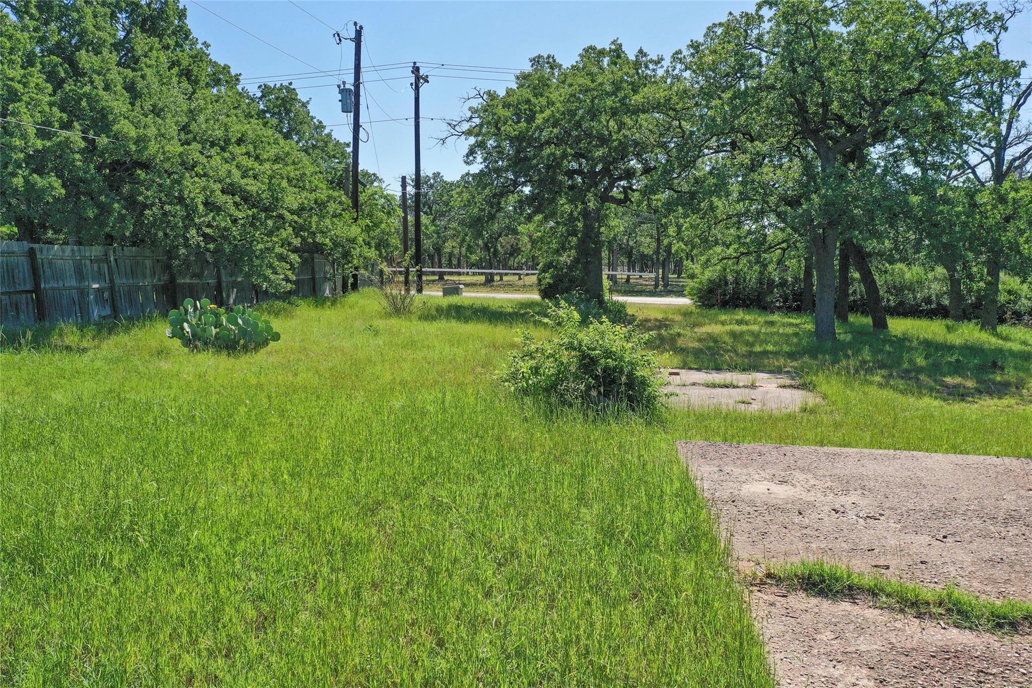main property photo 8