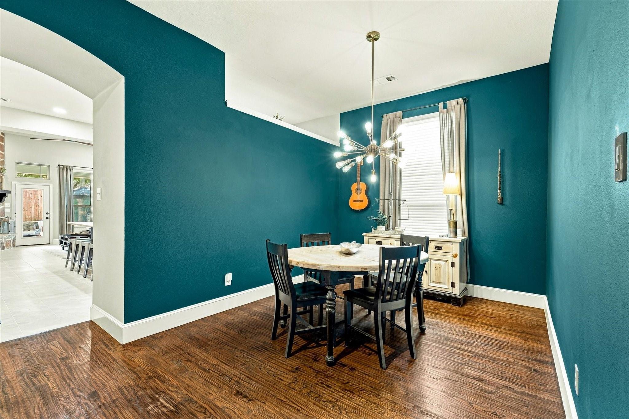 main property photo 9