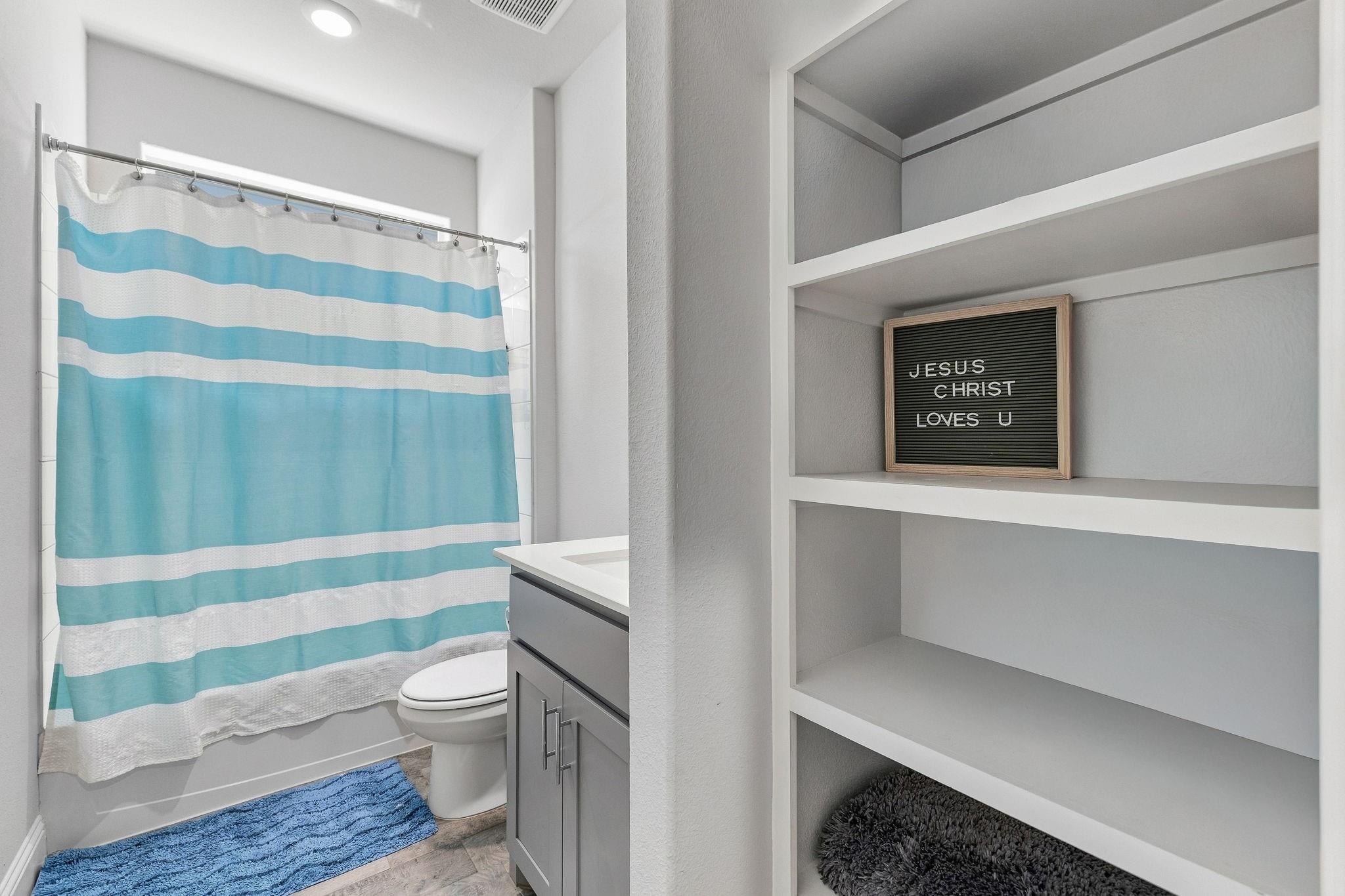 main property photo 10