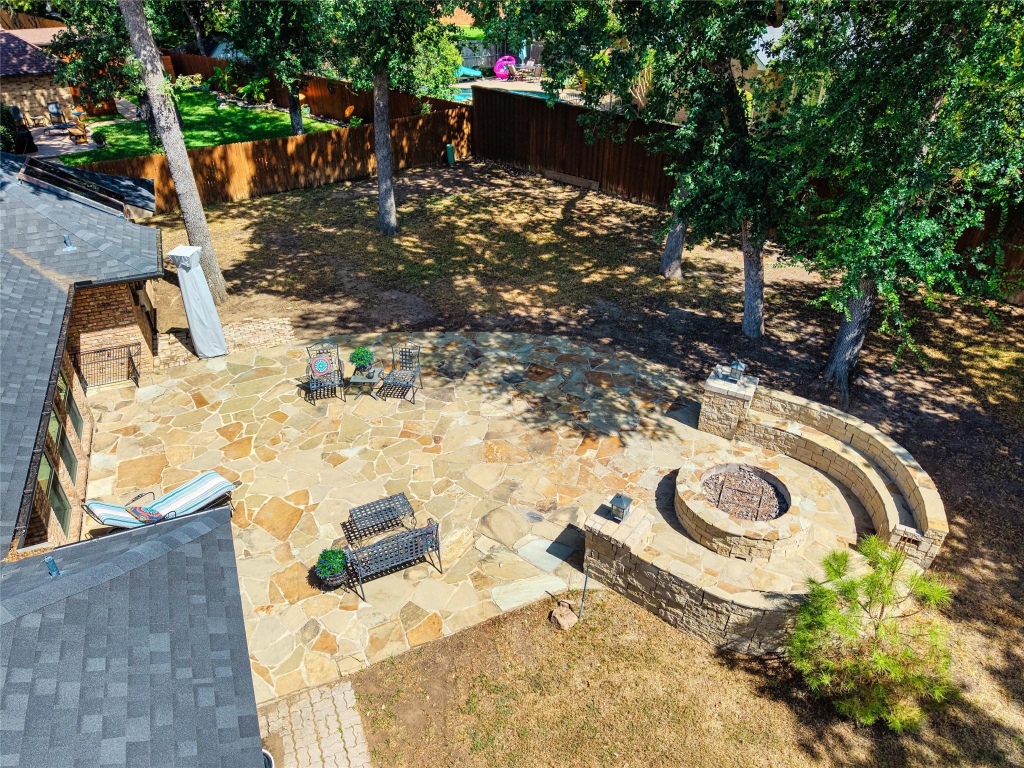 main property photo 34