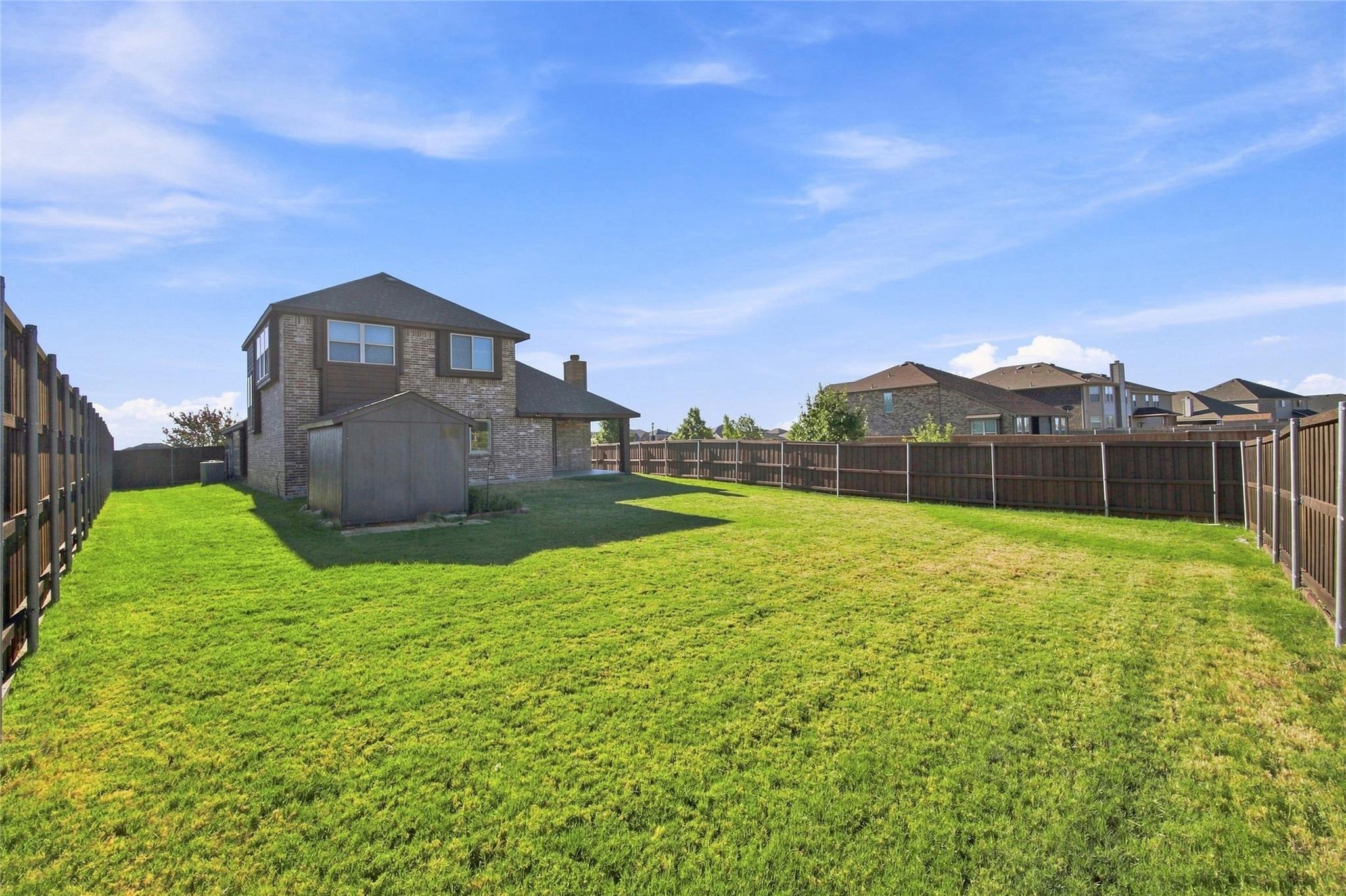 main property photo 28