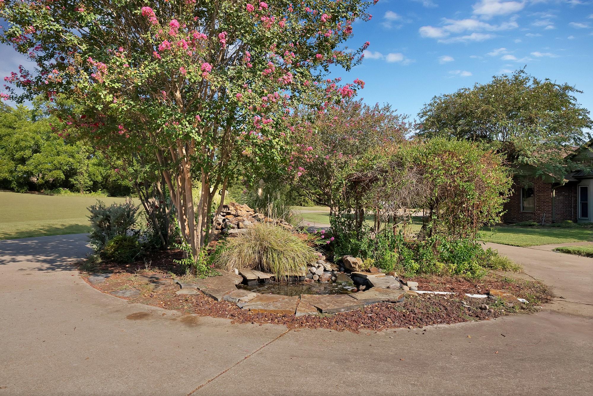 main property photo 33