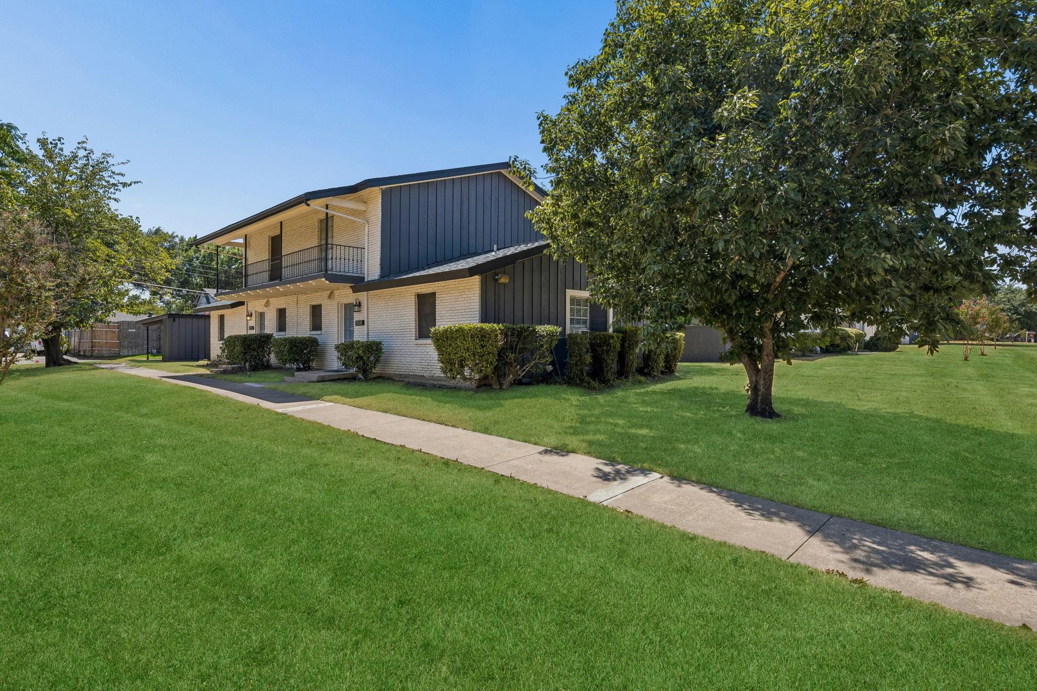main property photo 26
