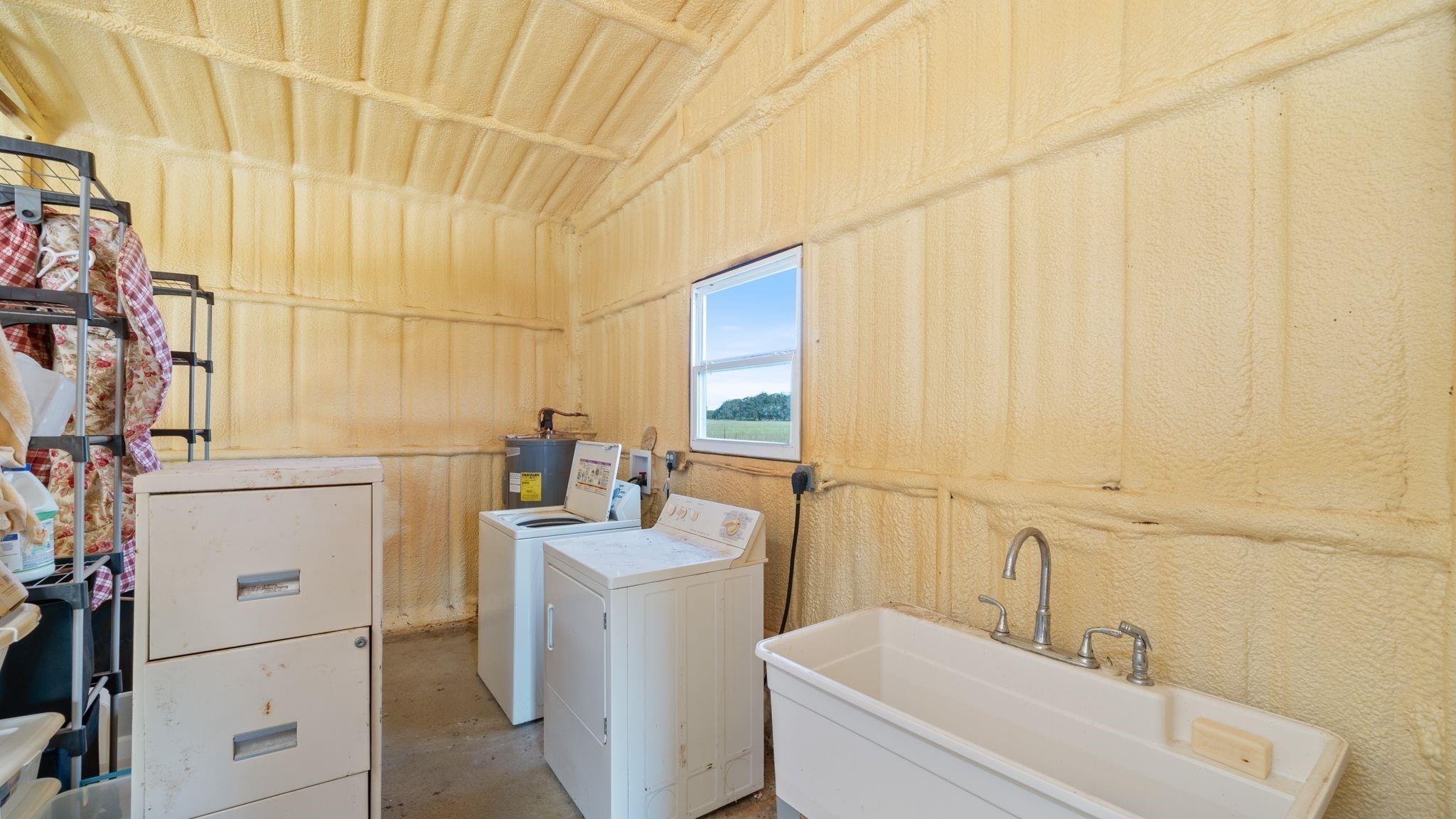 main property photo 28
