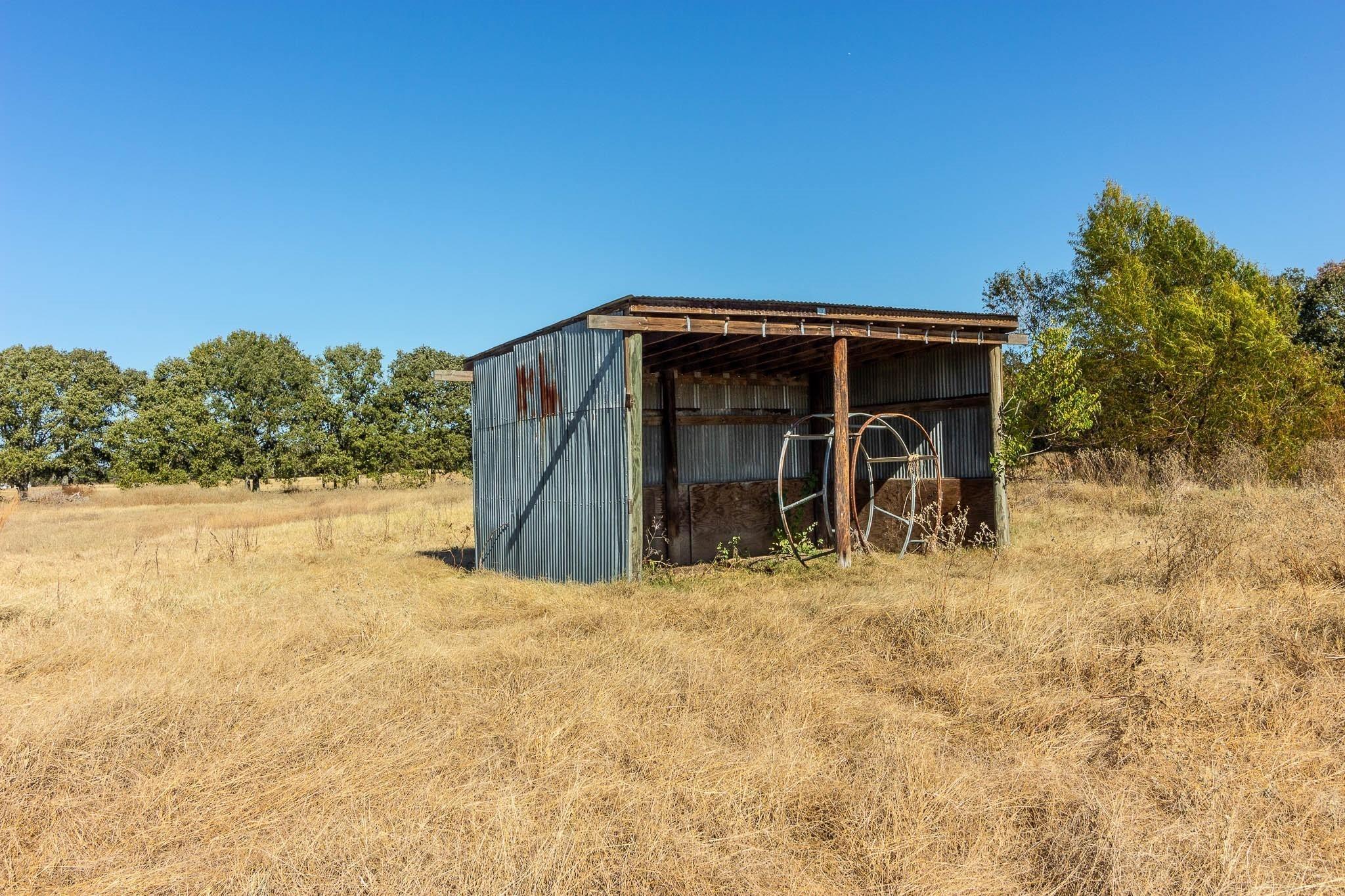 main property photo 31