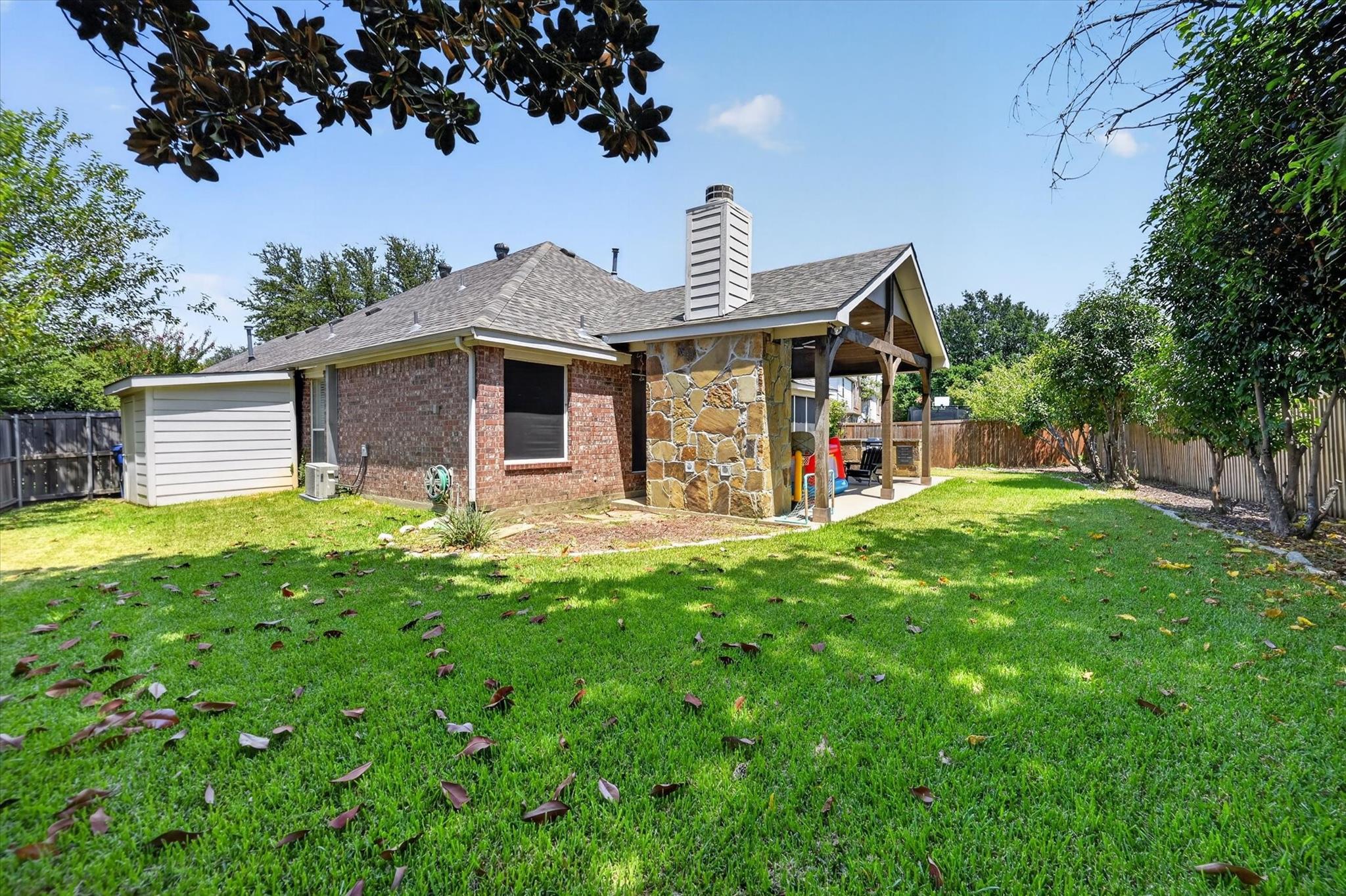 main property photo 38