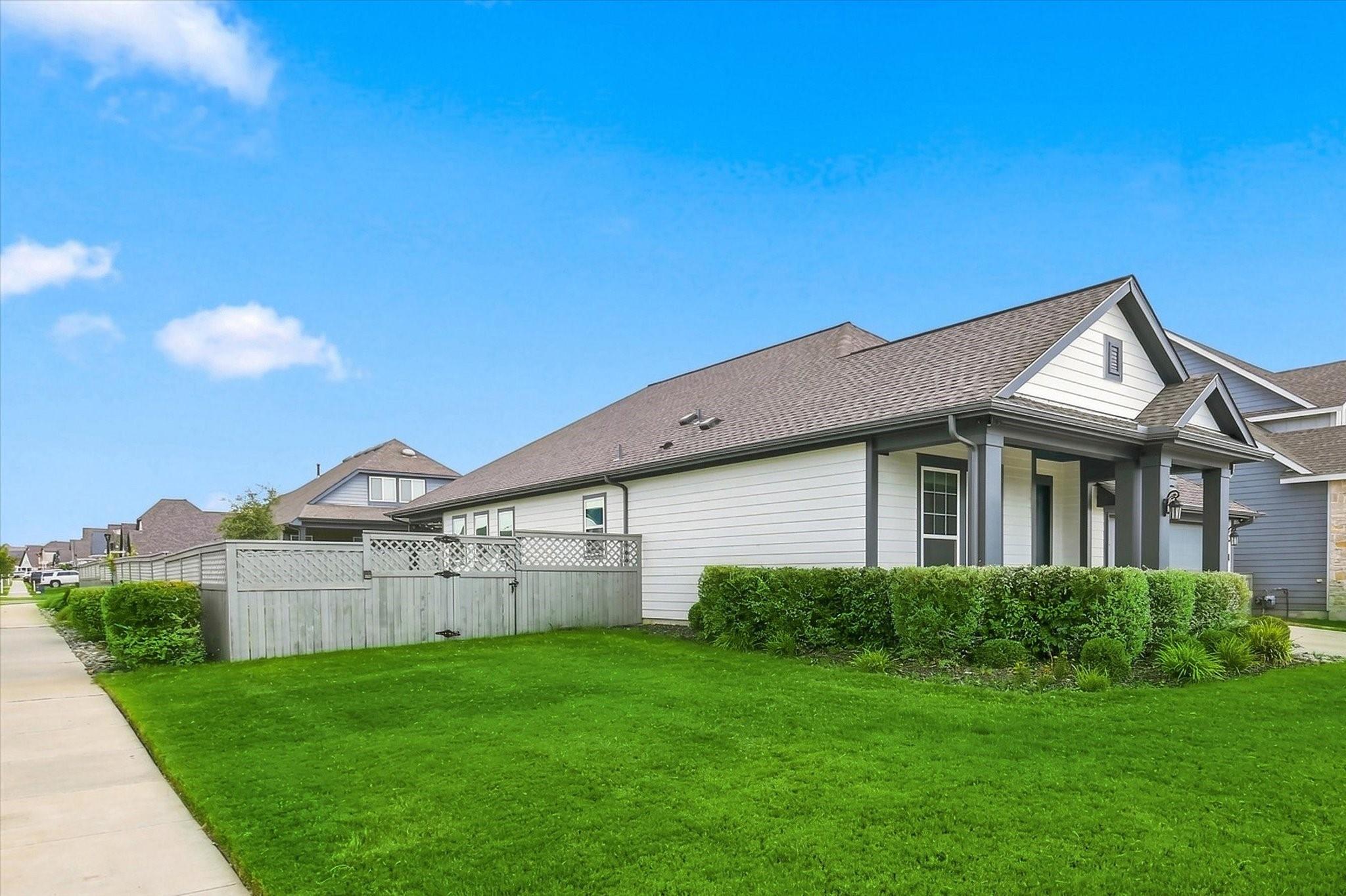 main property photo 36