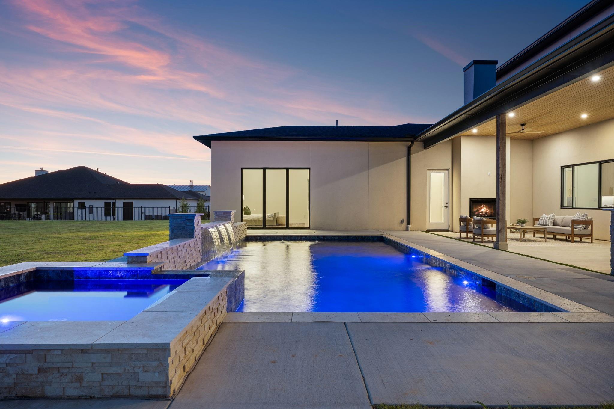 main property photo 36