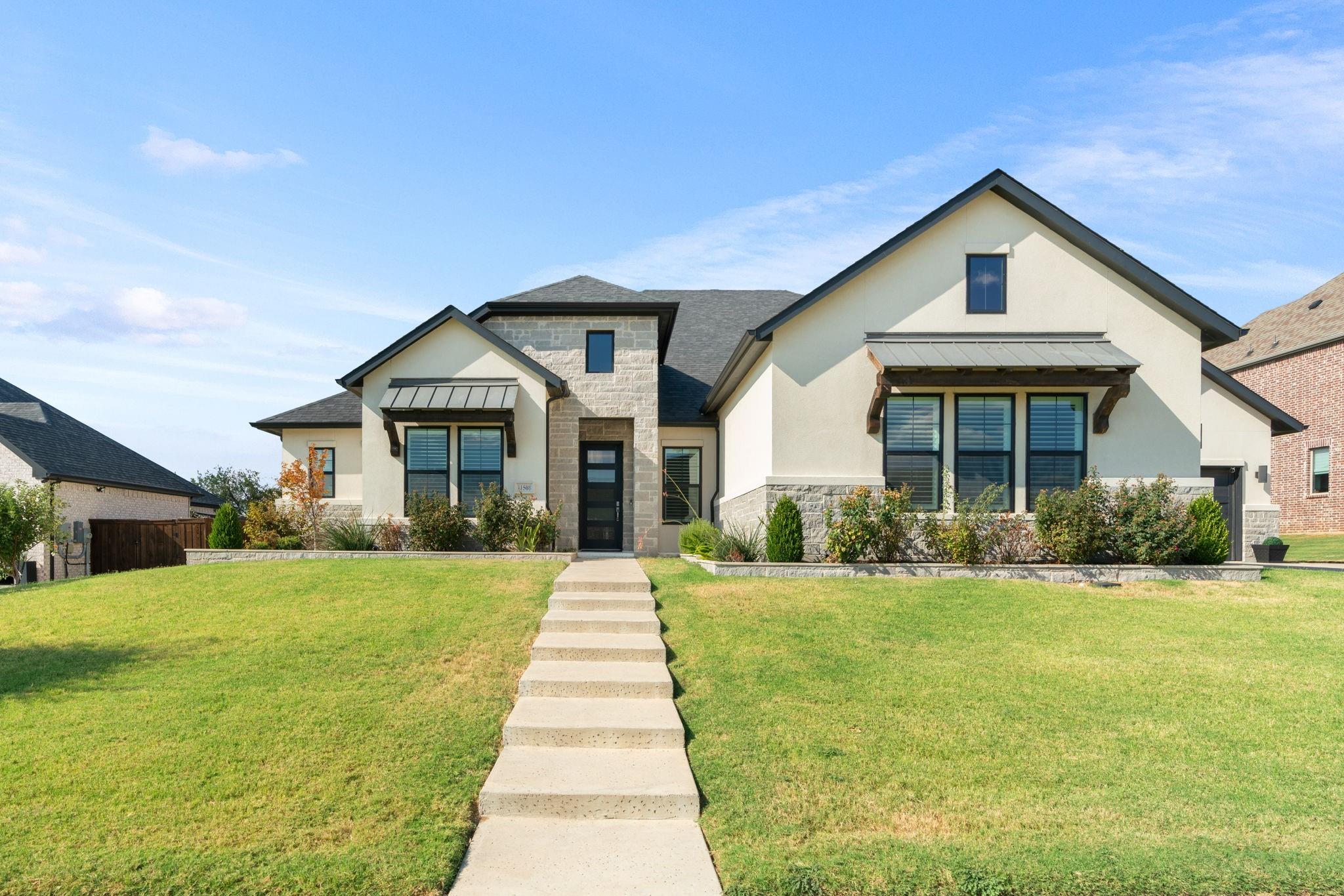 main property photo 37