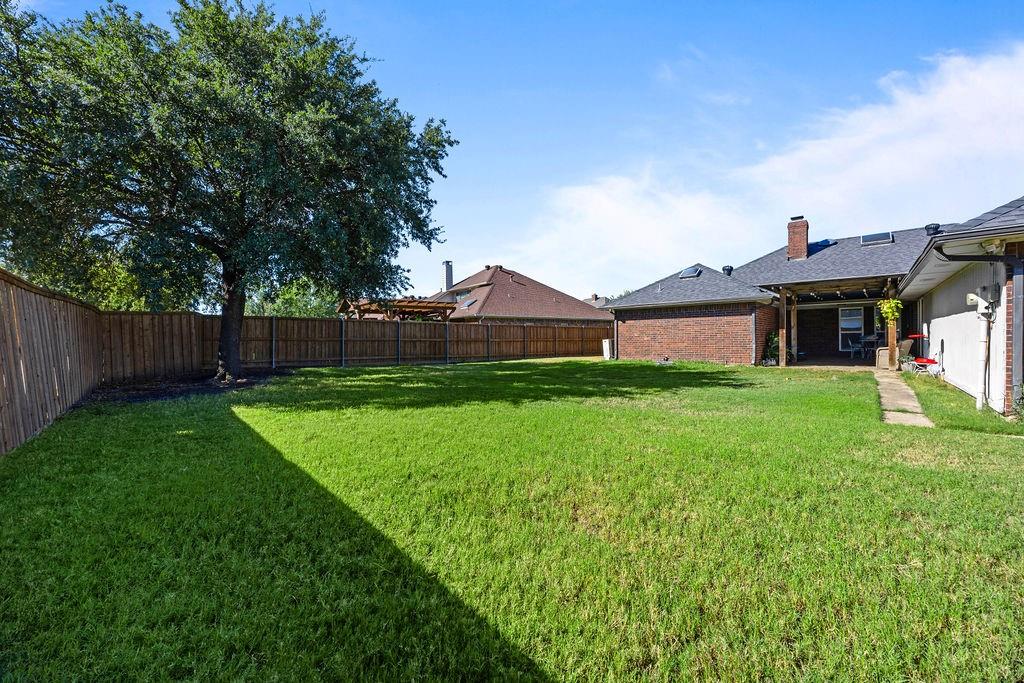 main property photo 24