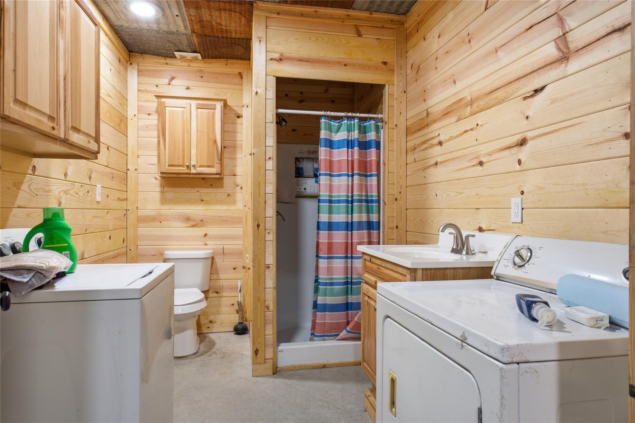 main property photo 35