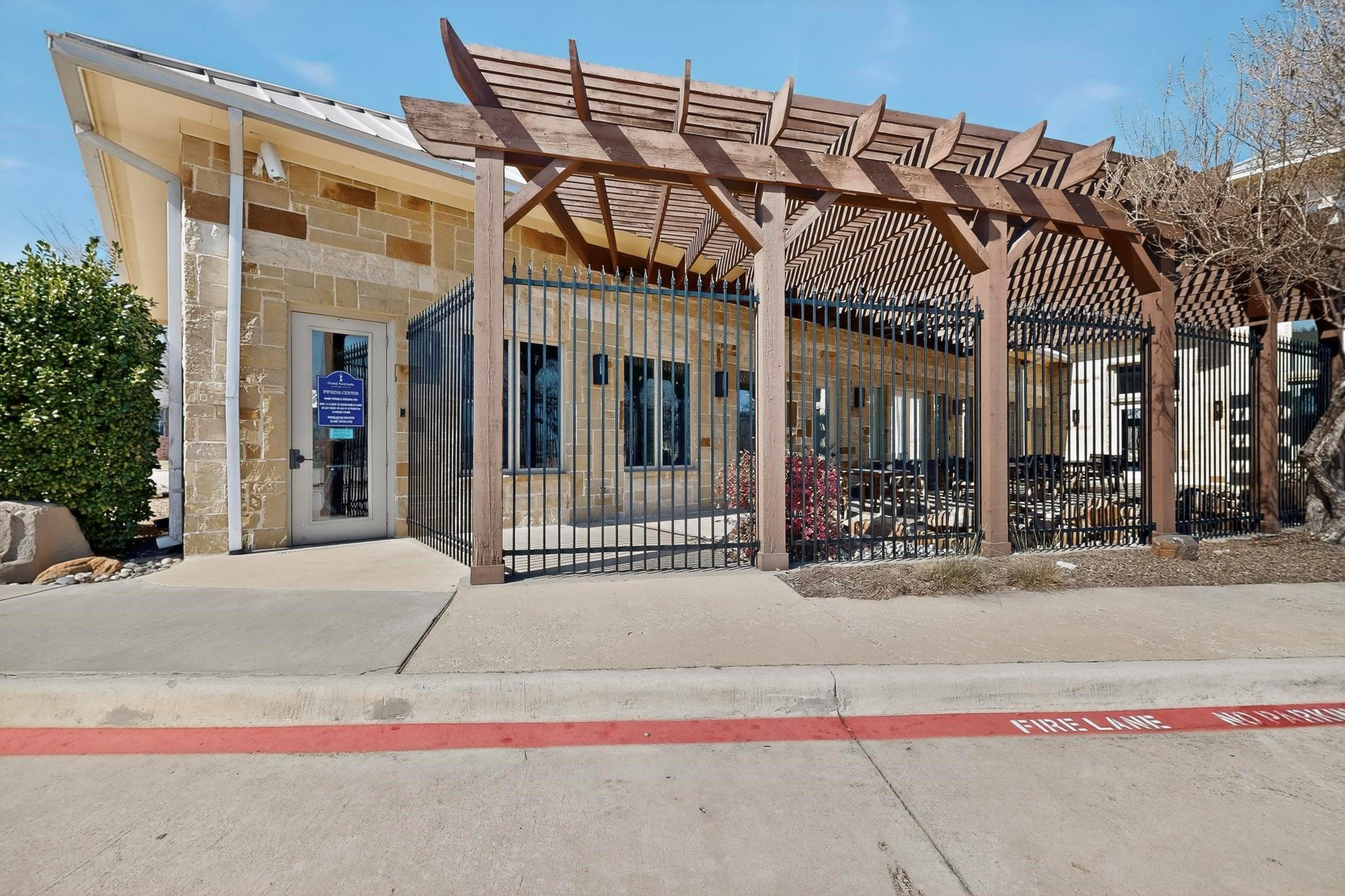 main property photo 36