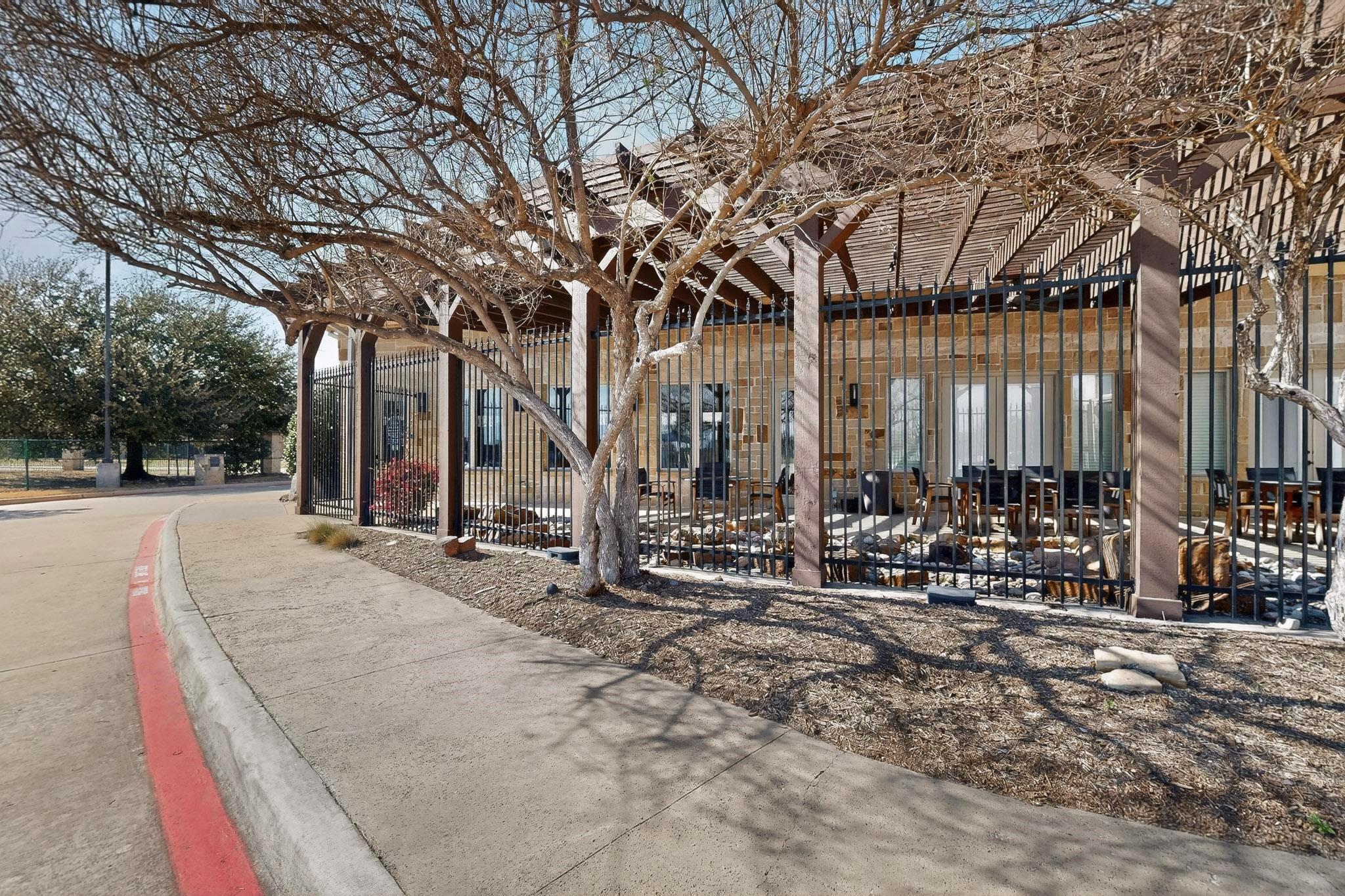 main property photo 37
