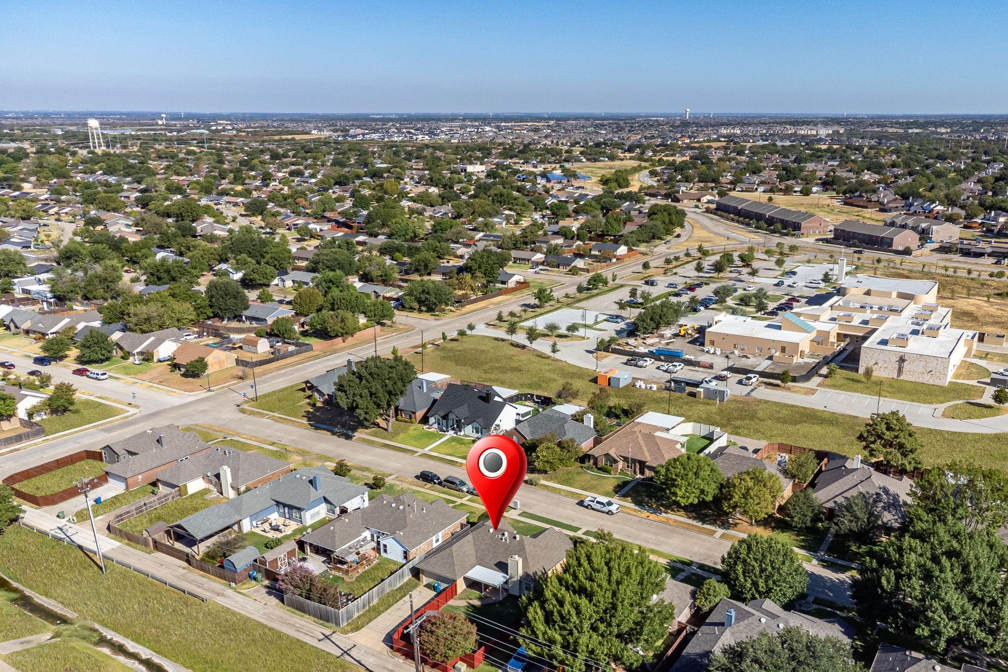 main property photo 25