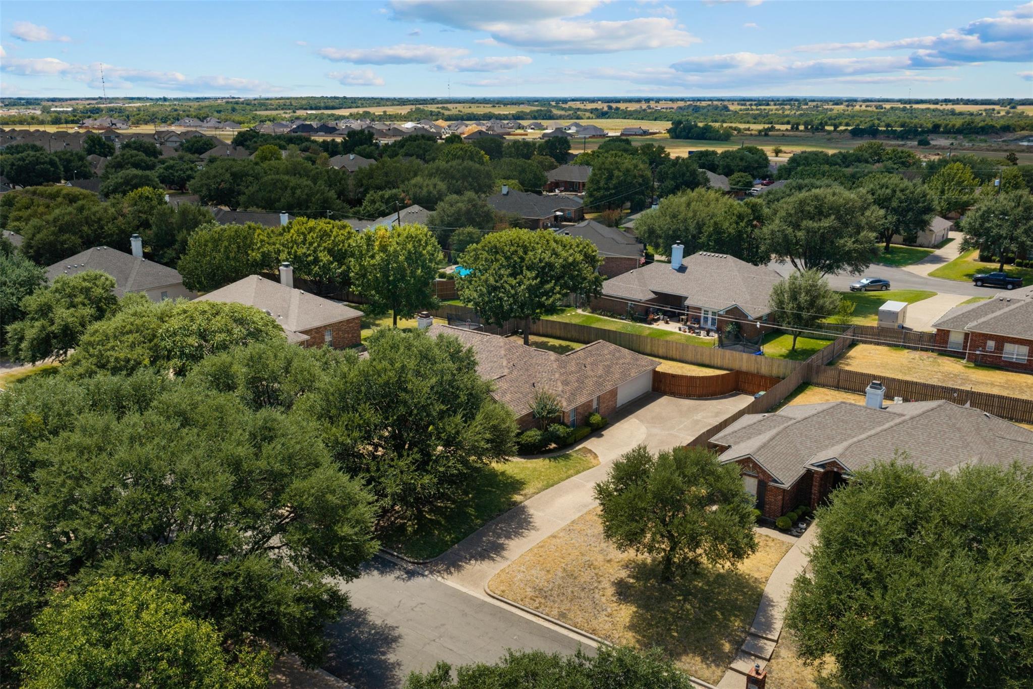 main property photo 38