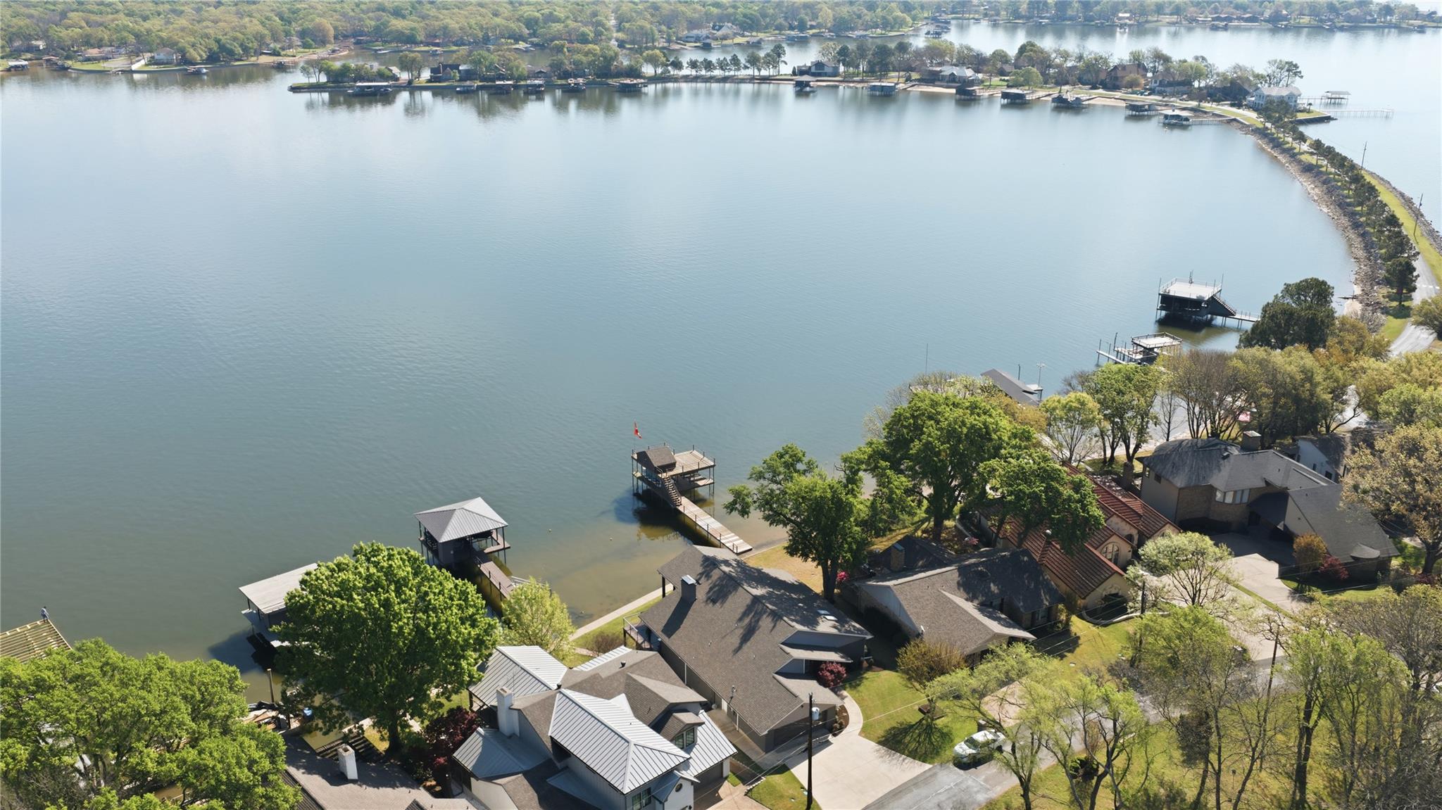 main property photo 29