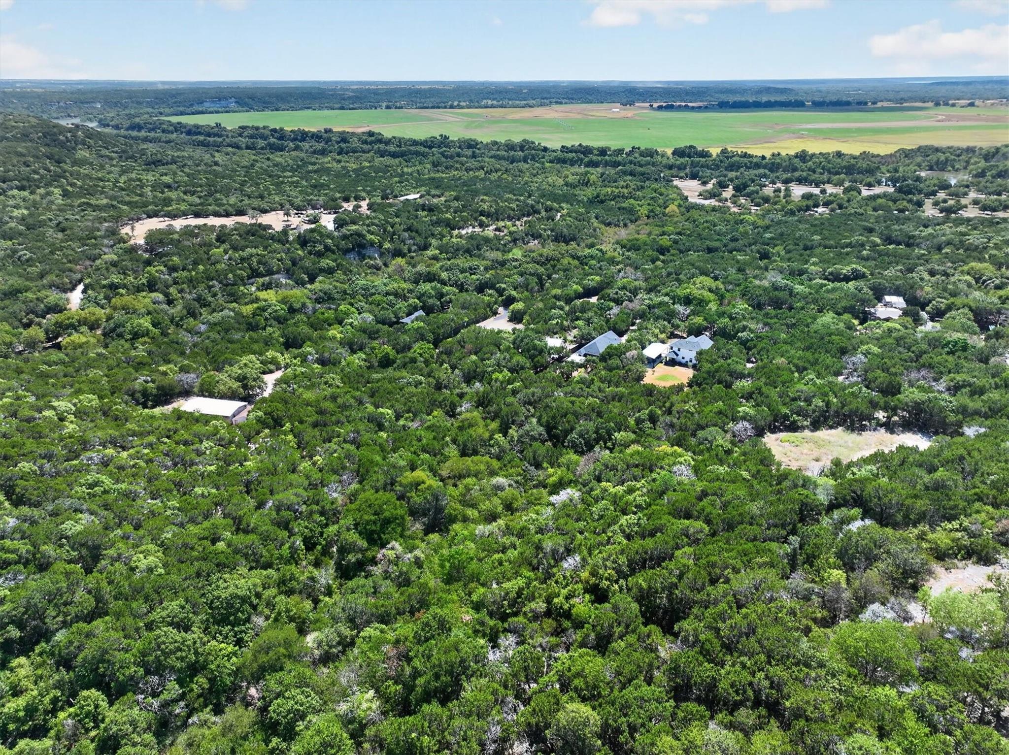 main property photo 13