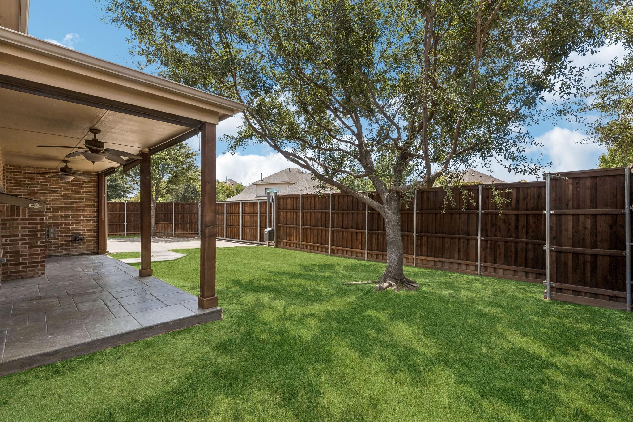 main property photo 33