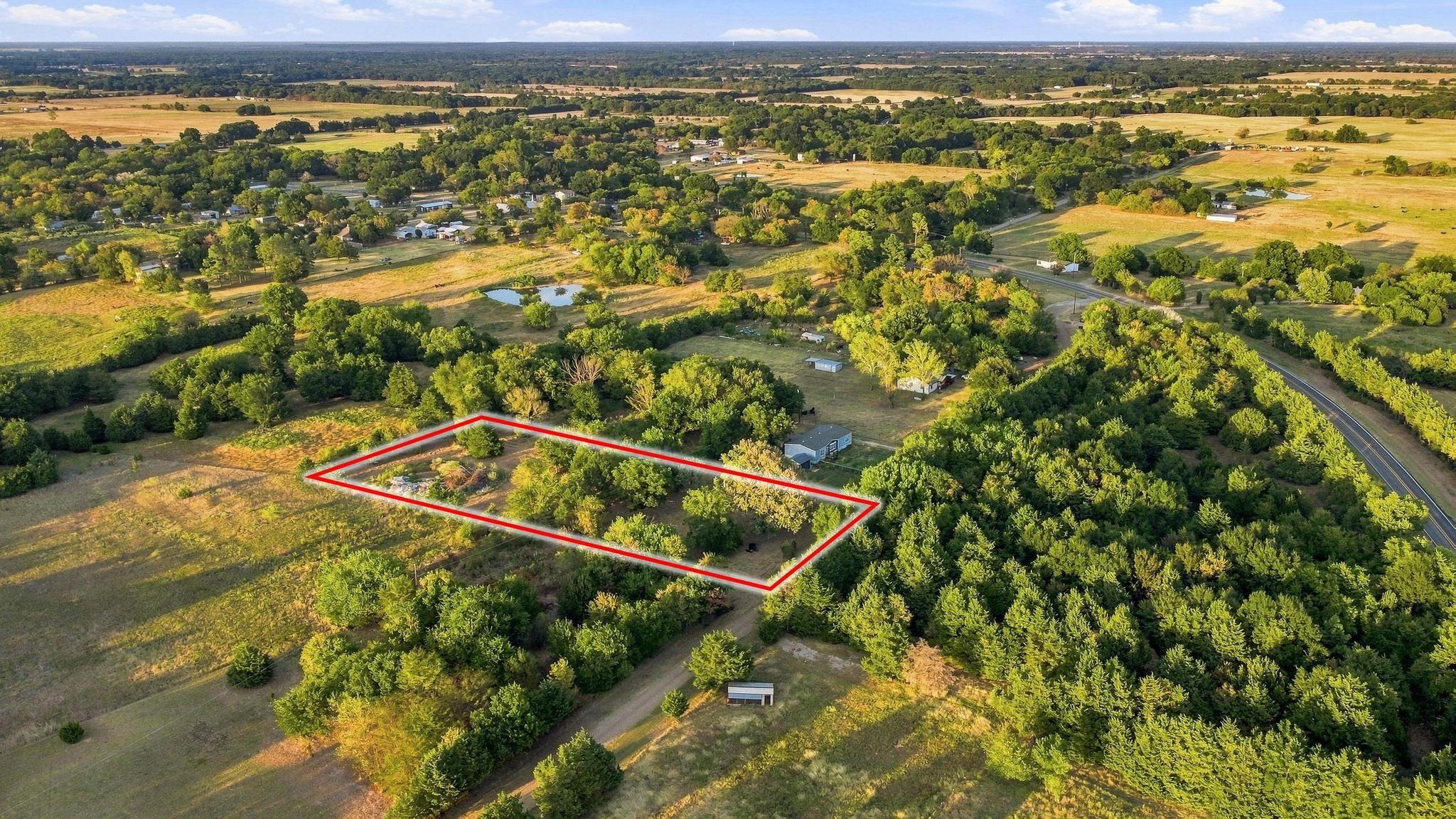 main property photo 10