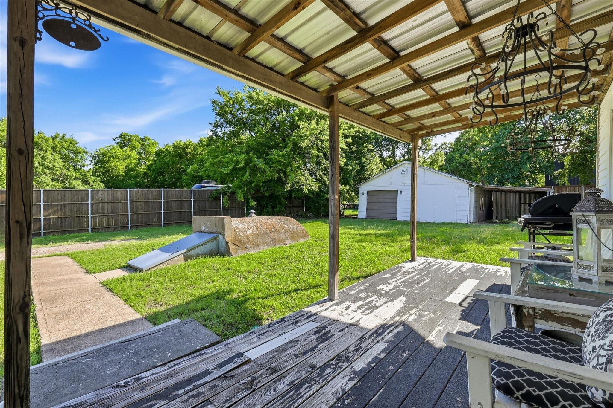main property photo 3