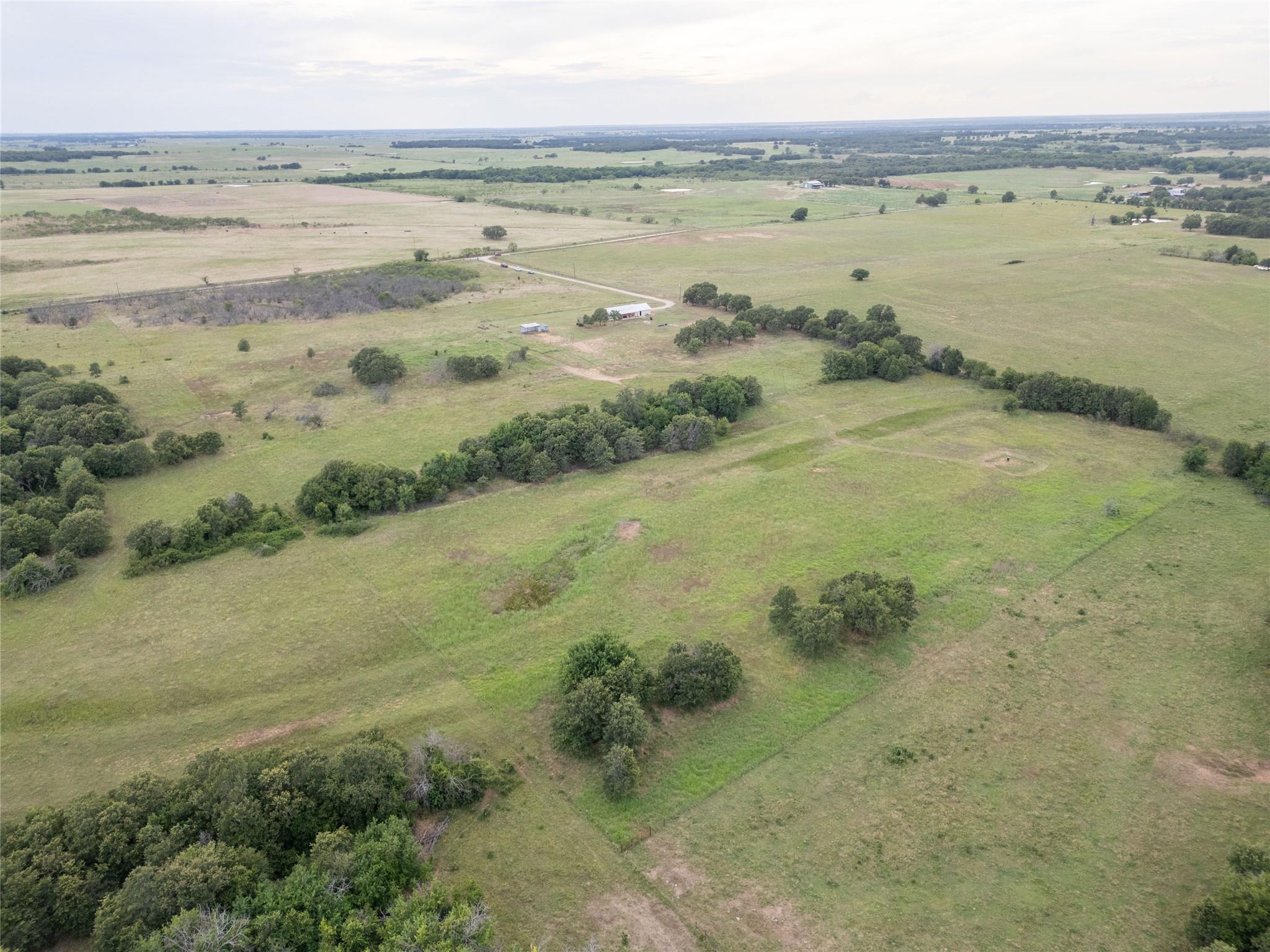 main property photo 28