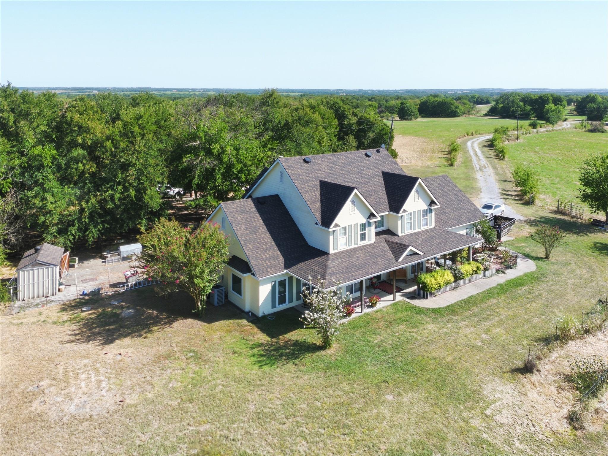 main property photo 5