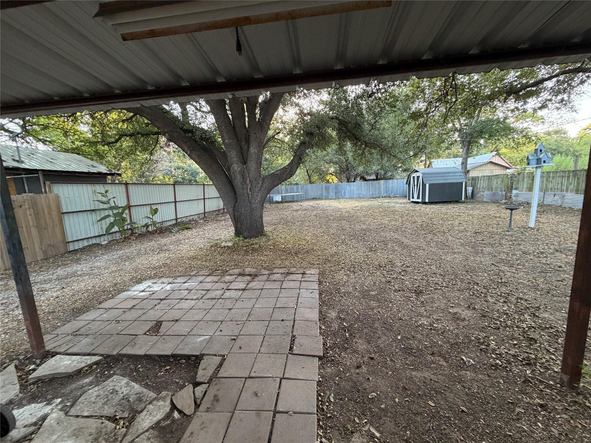 main property photo 37