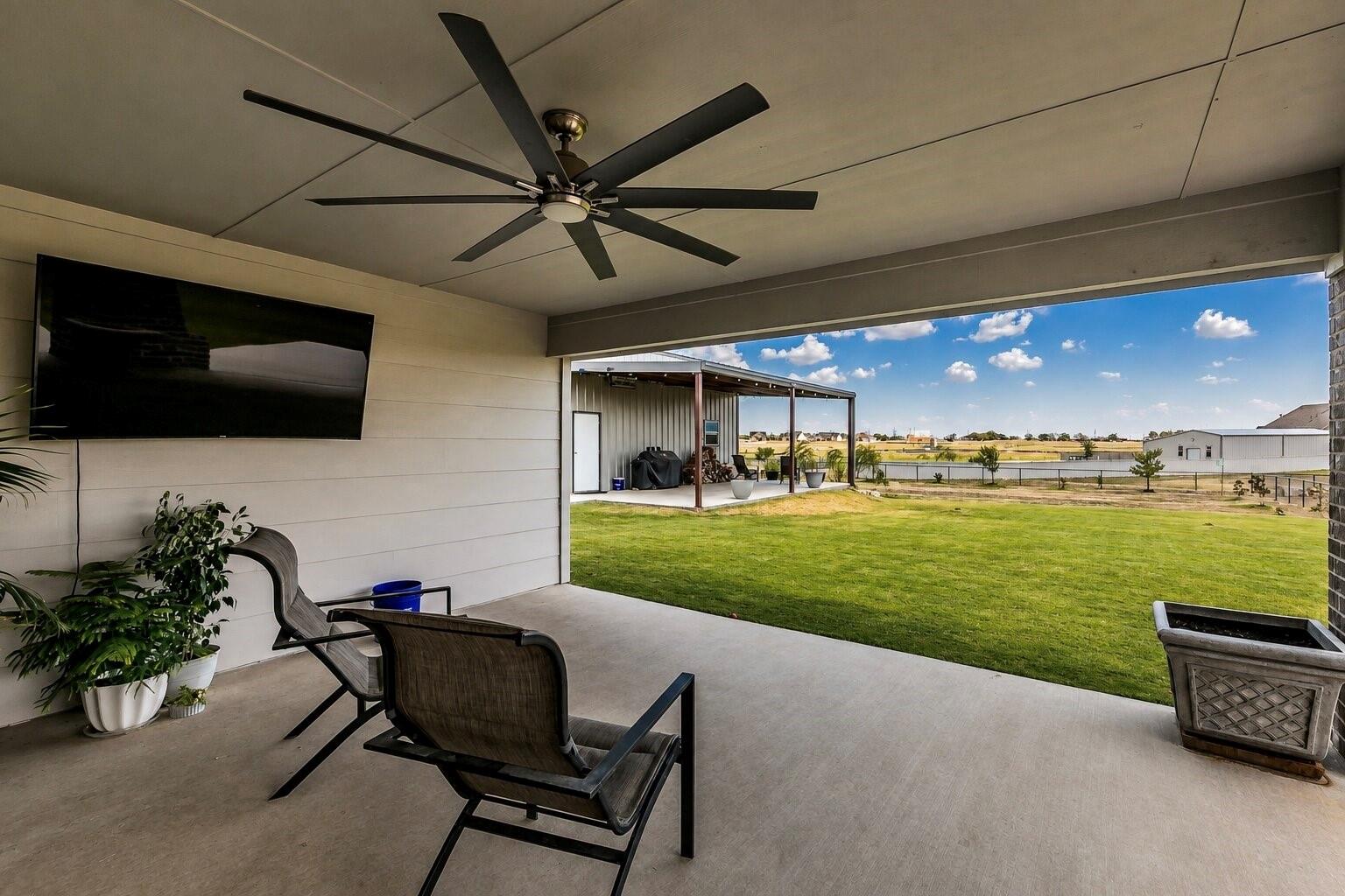 main property photo 31