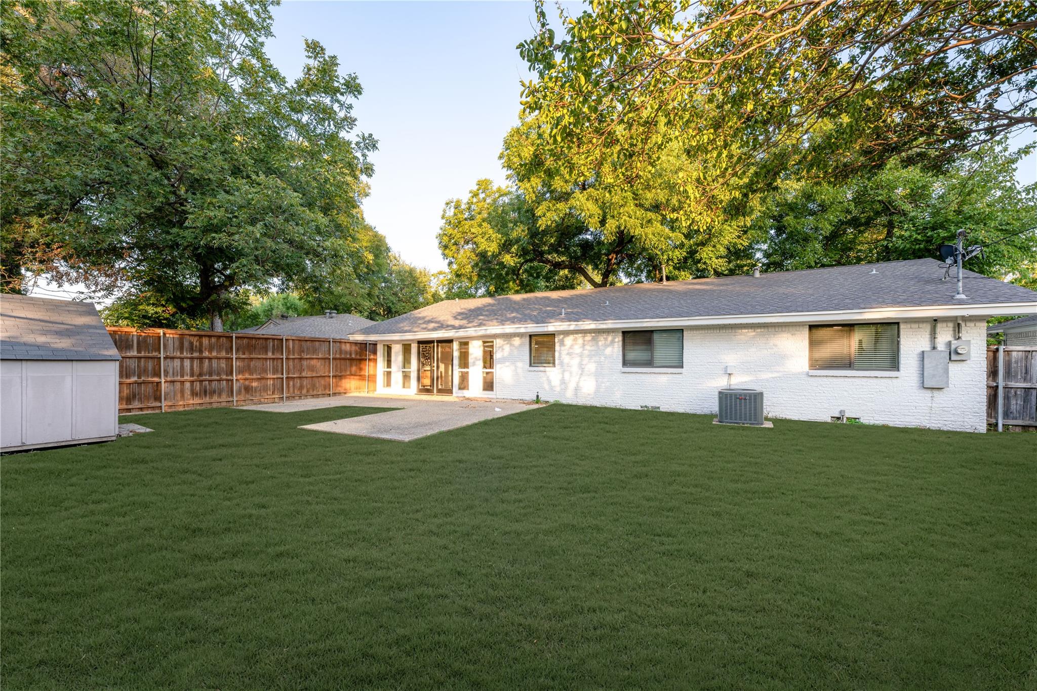 main property photo 22