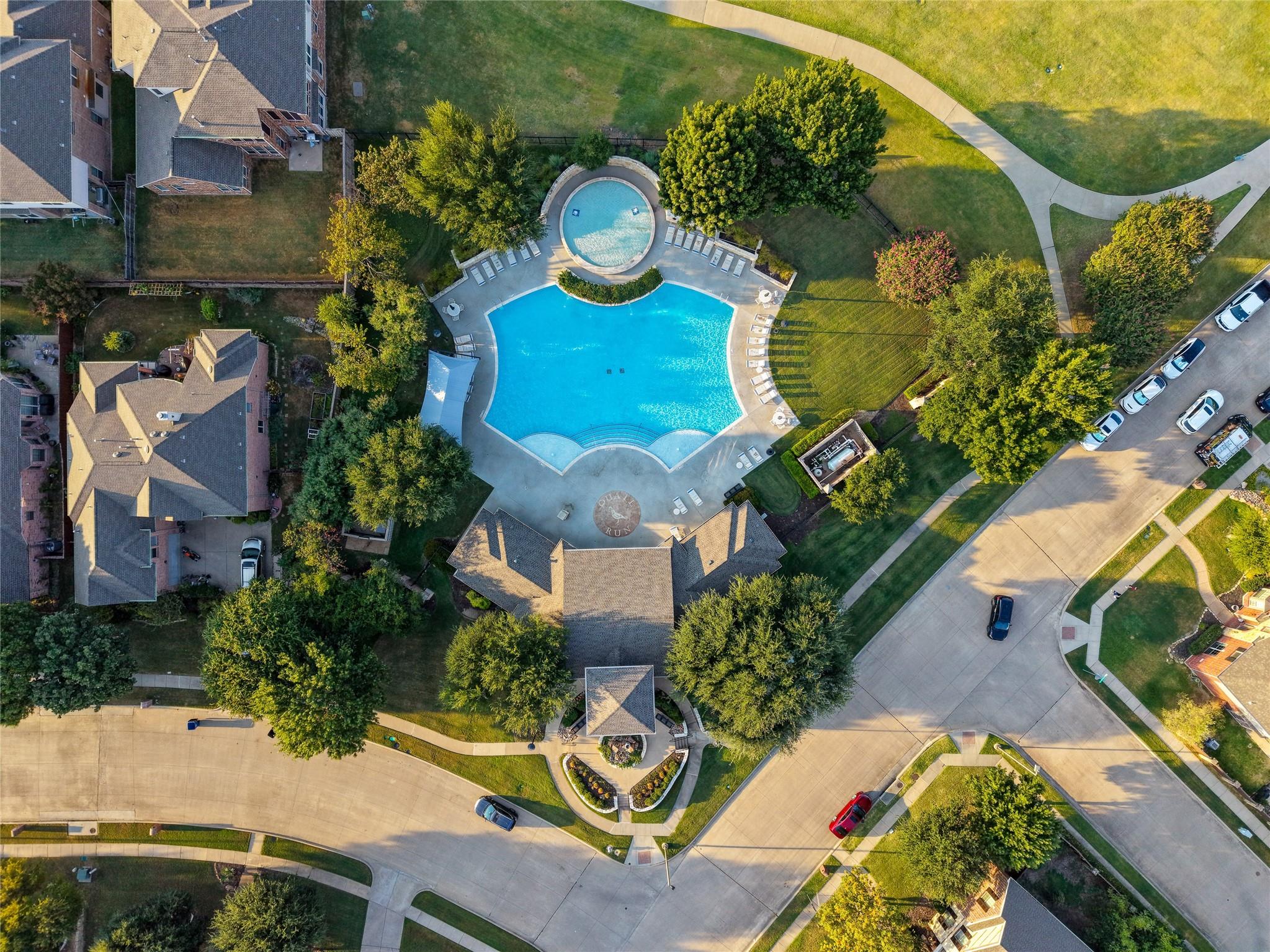 main property photo 24