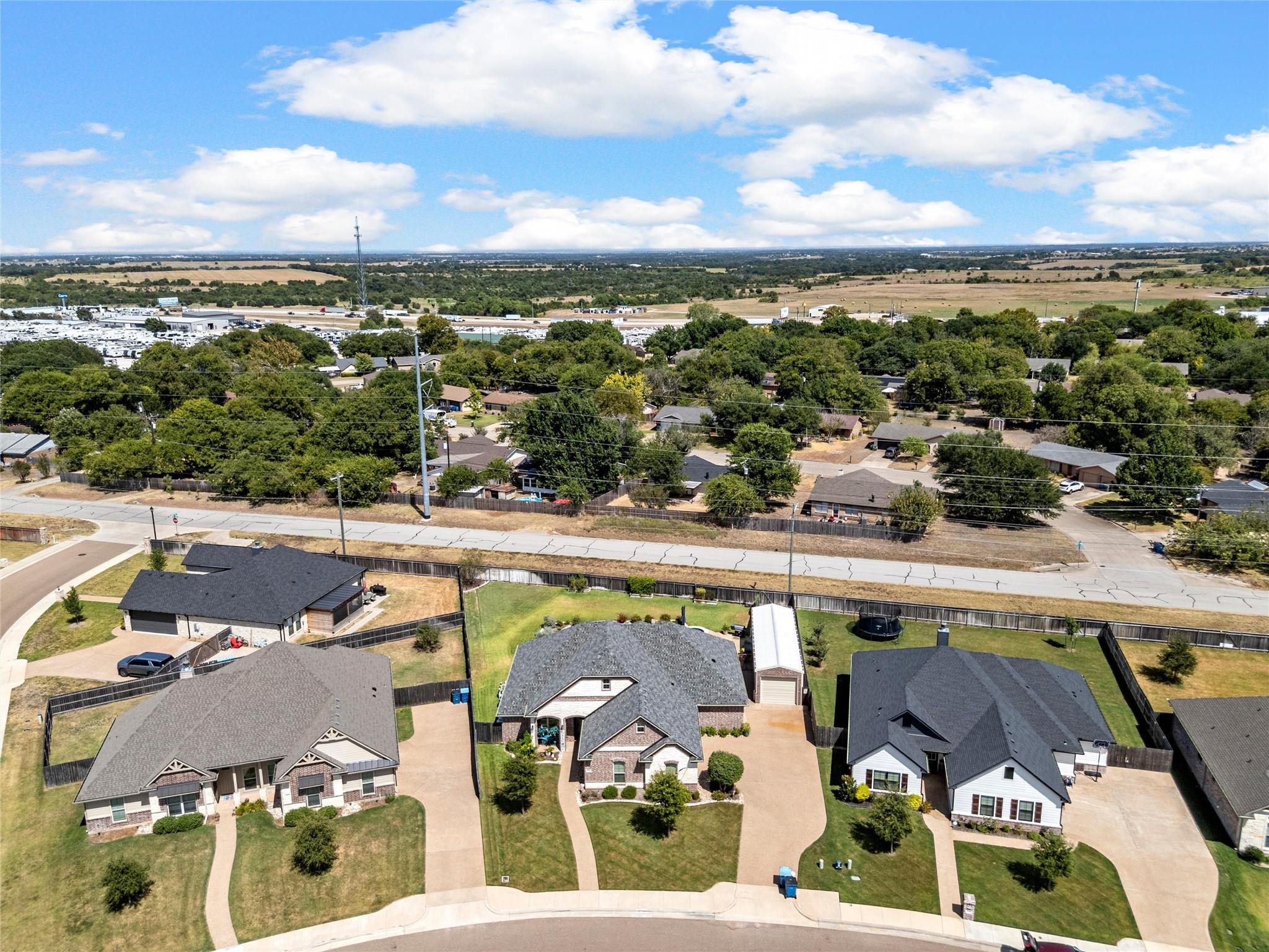 main property photo 38