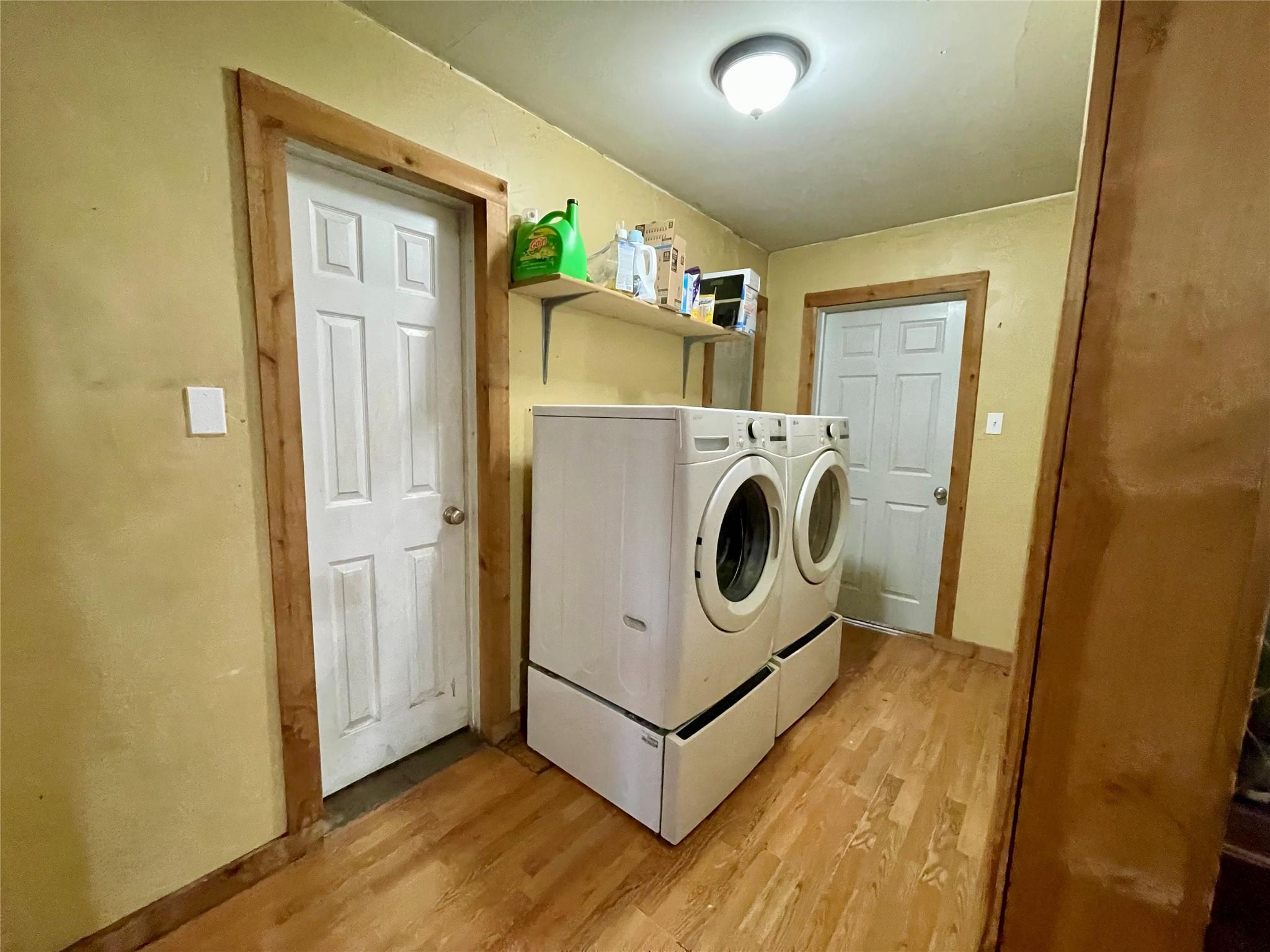 main property photo 13