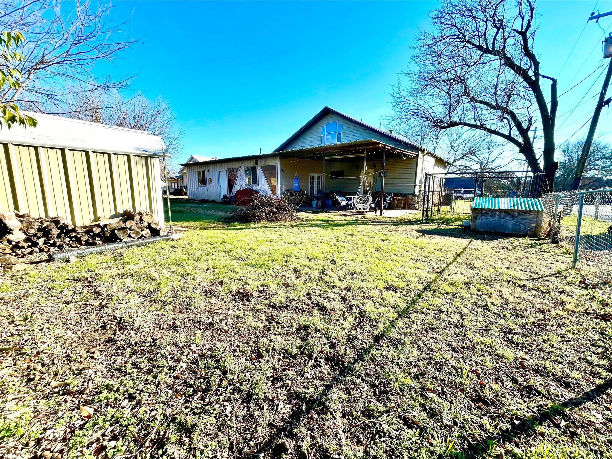 main property photo 23