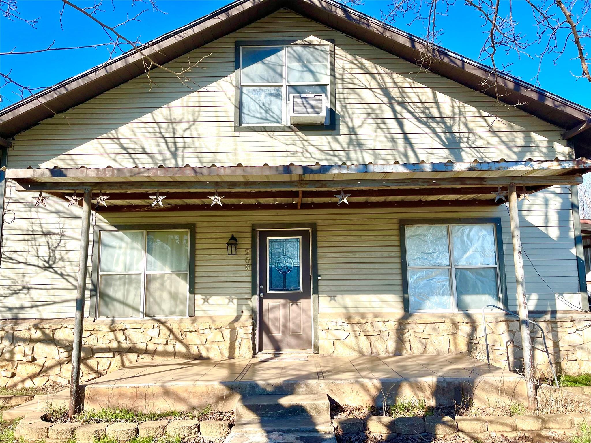 main property photo 28