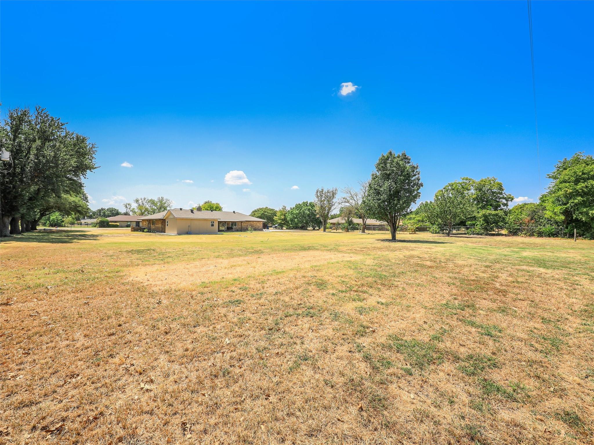 main property photo 36