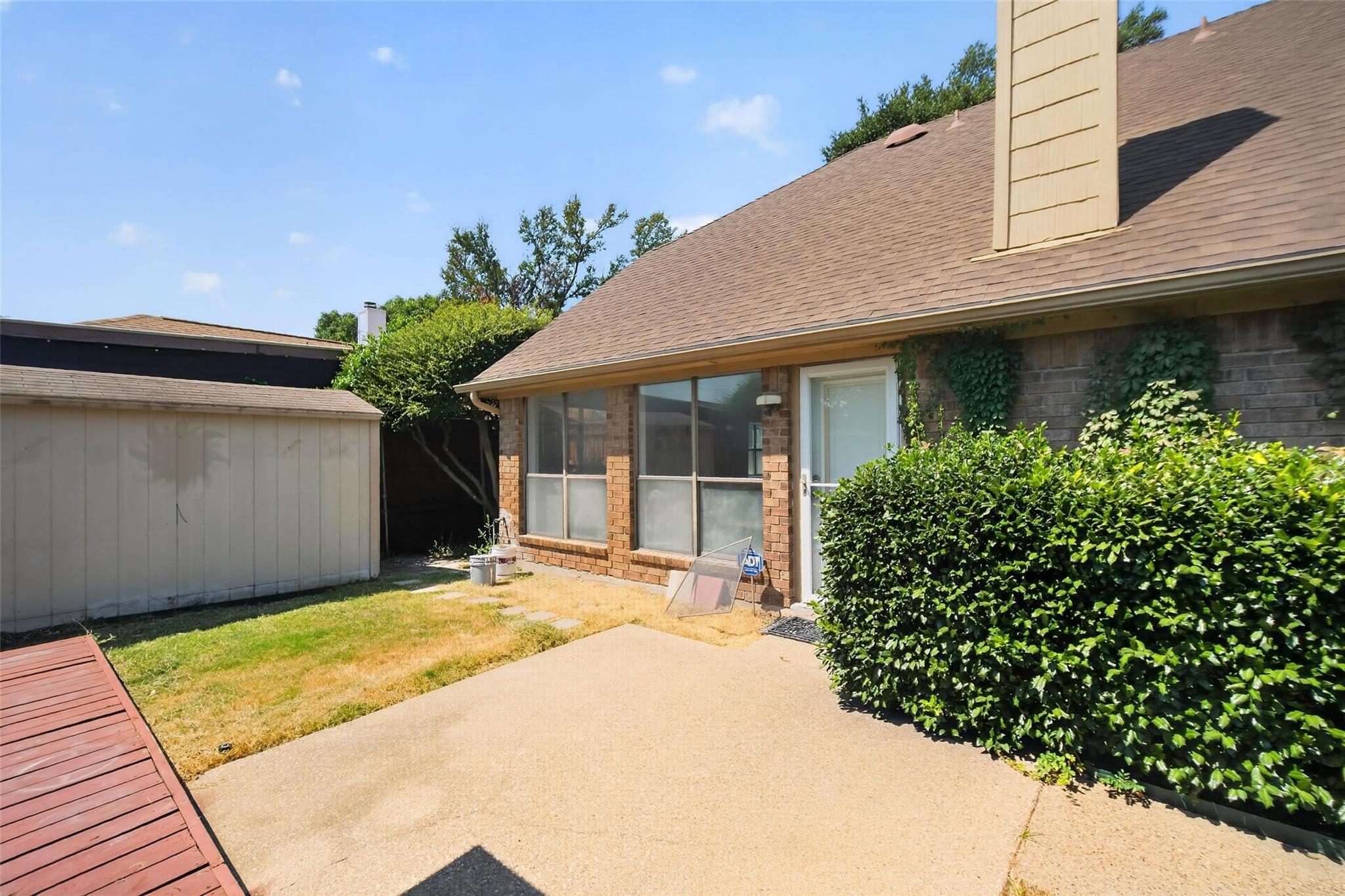 main property photo 29