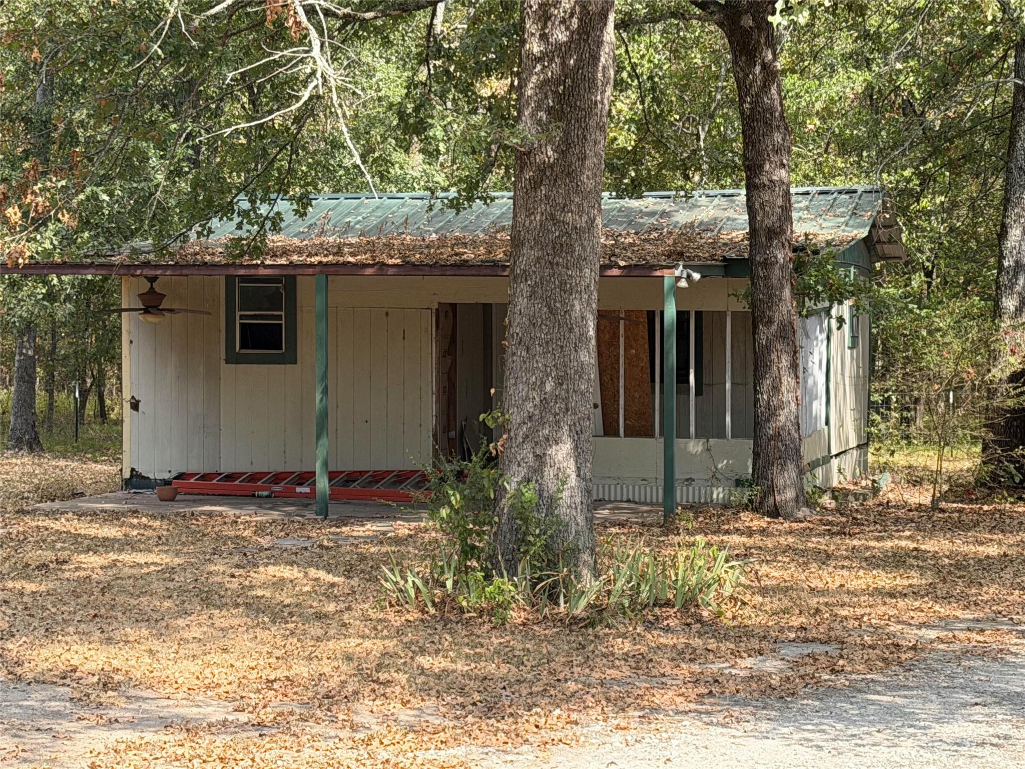 main property photo 12