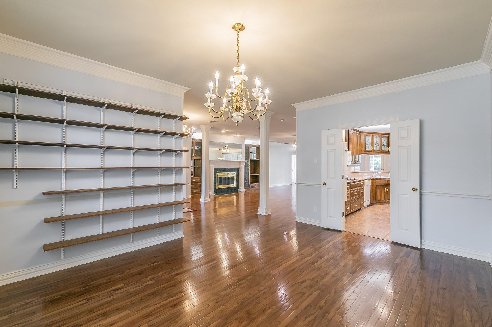 main property photo 7