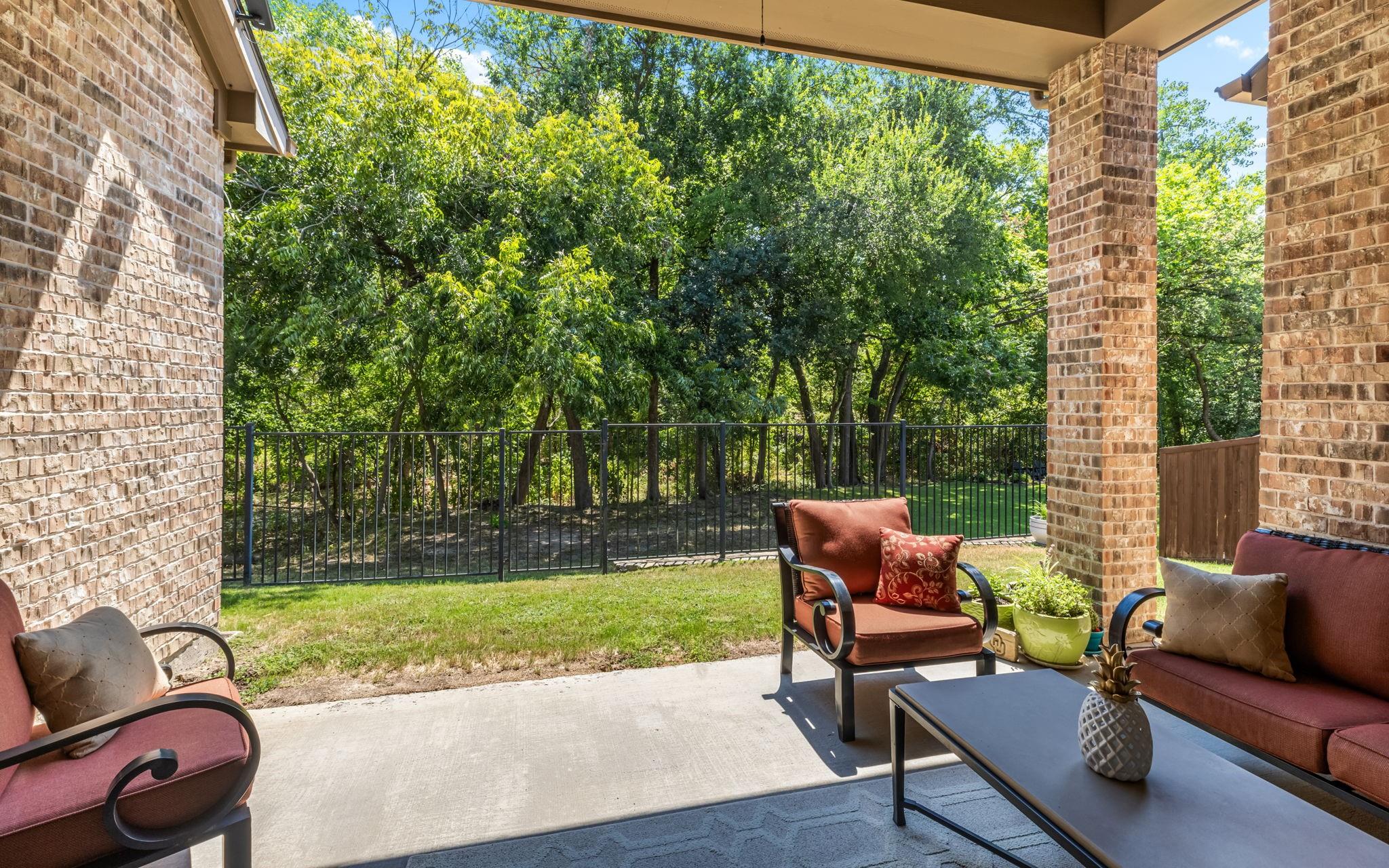 main property photo 24