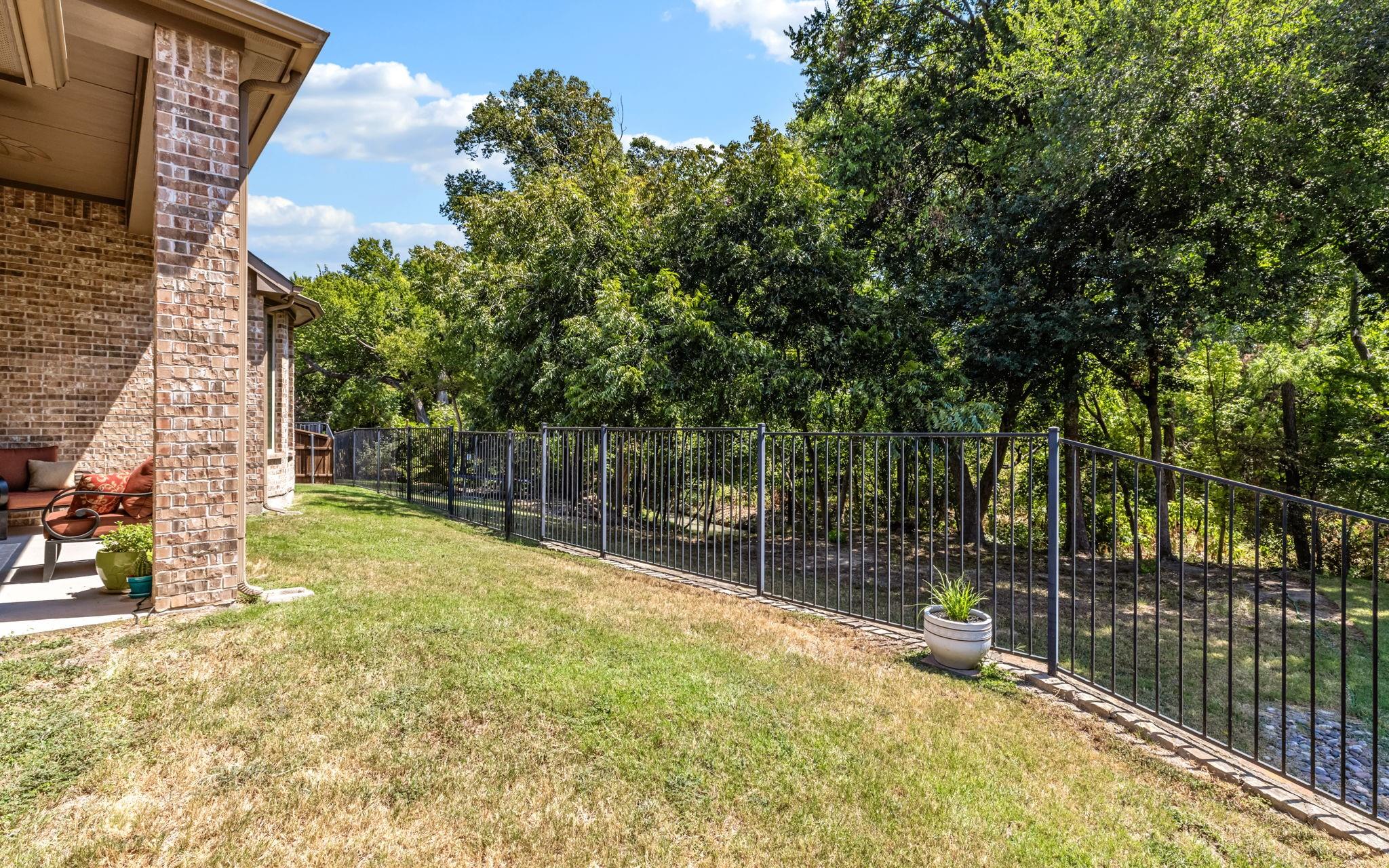main property photo 26