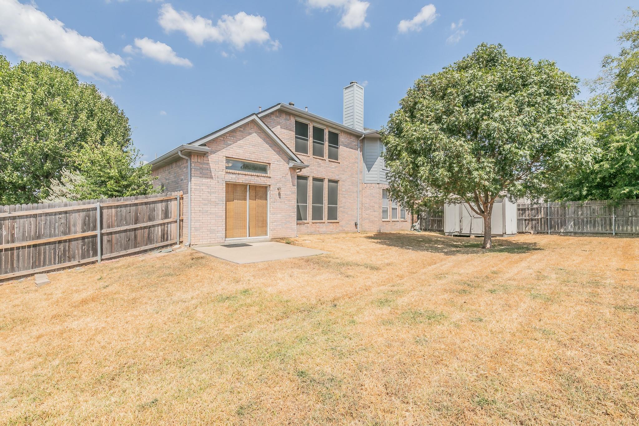 main property photo 37