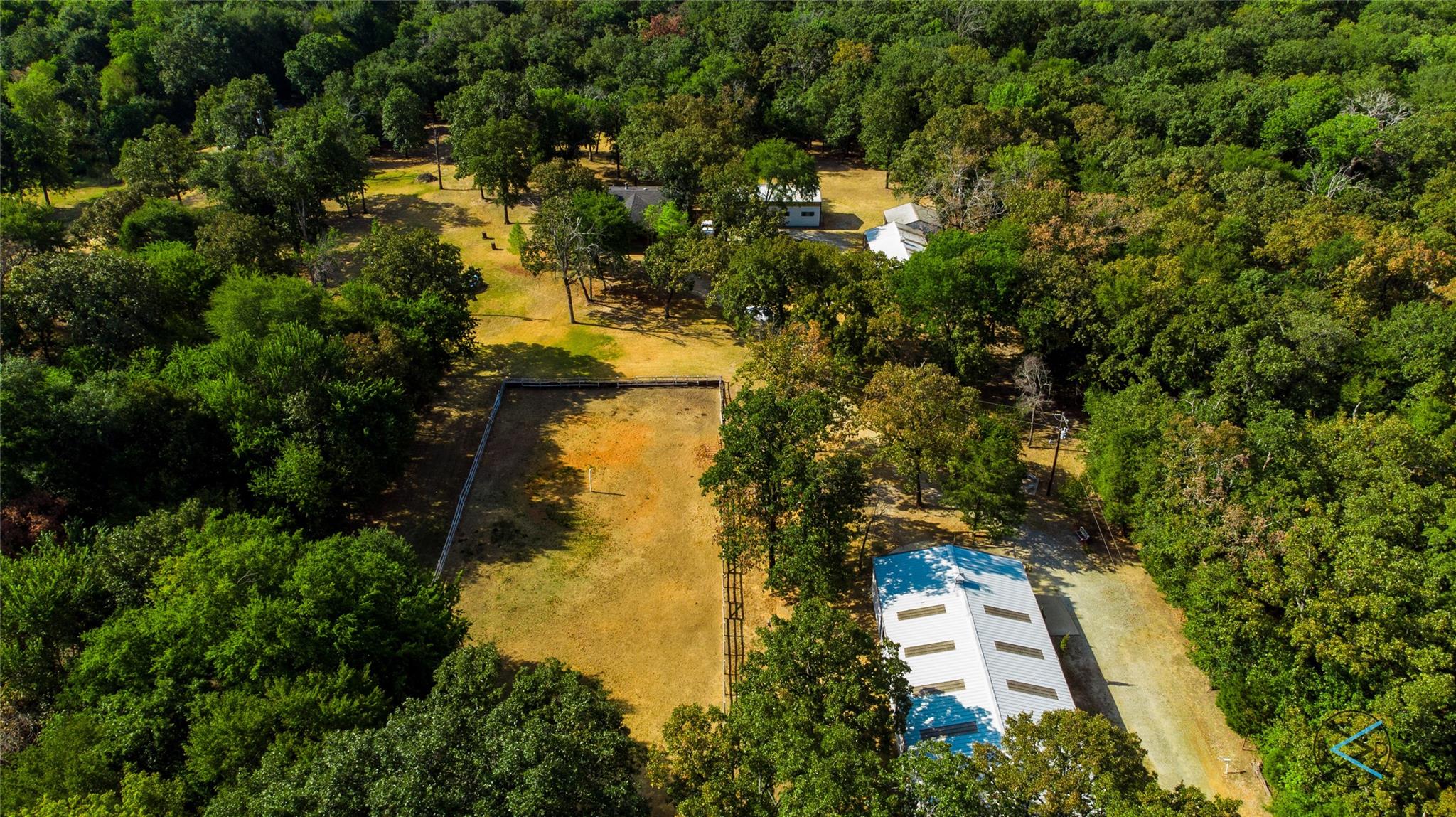 main property photo 25