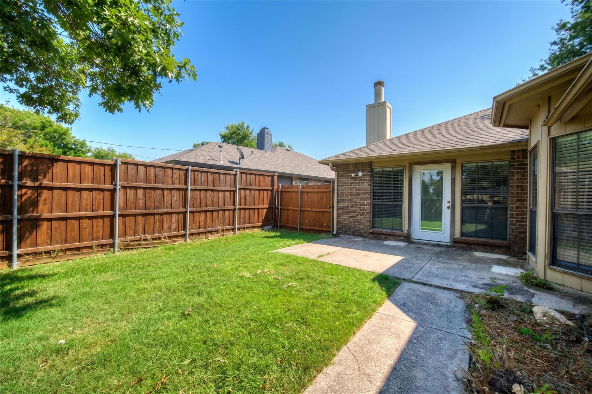 main property photo 31