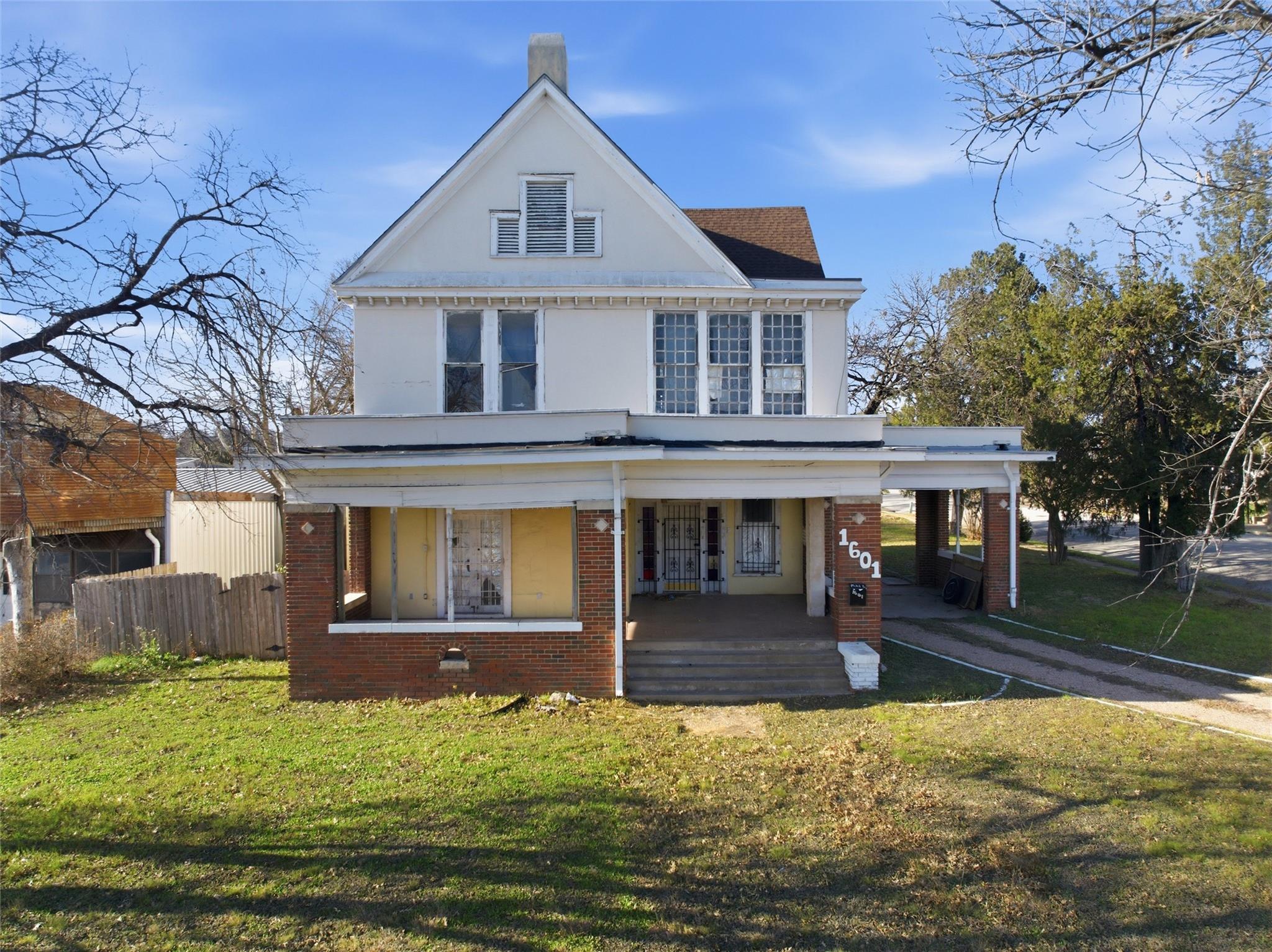 main property photo 21
