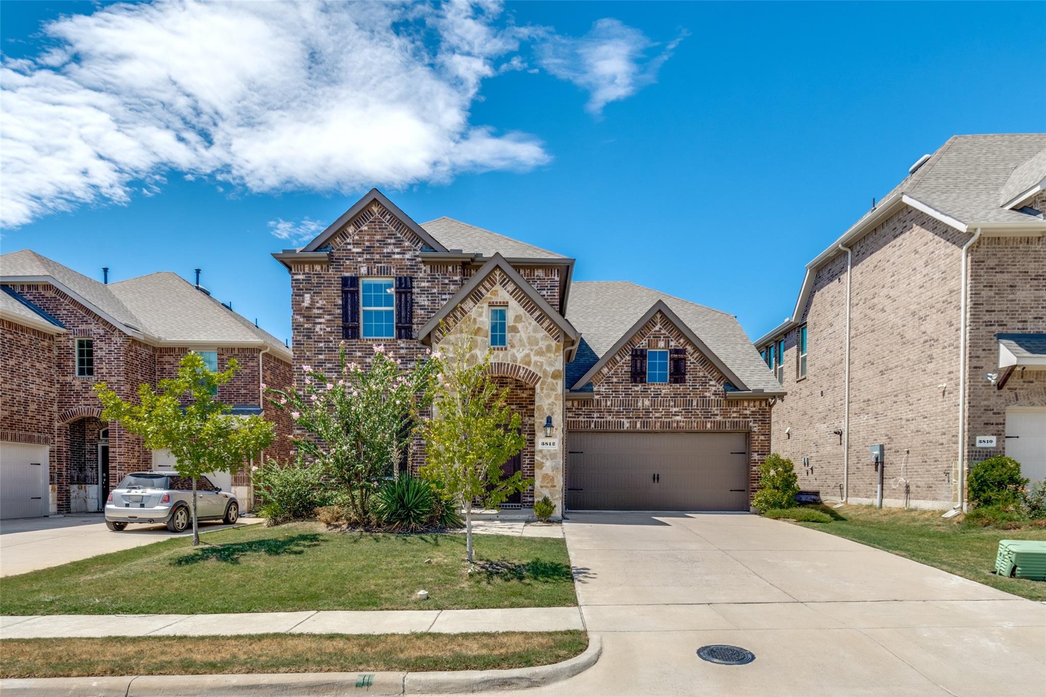 main property photo 24